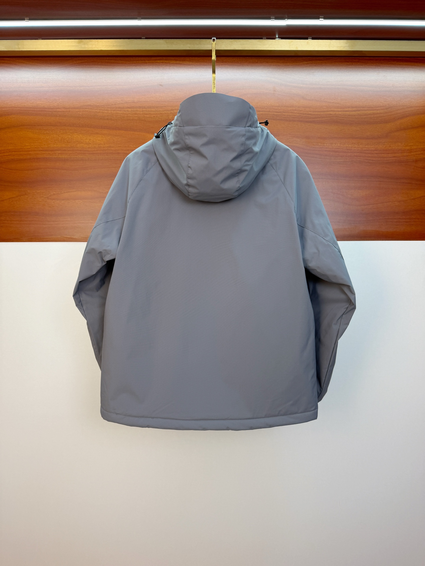 P始祖鸟棉服25ss早秋【新品】秋冬专柜新款休闲棉服外套！超前卫设计风格 细腻舒适 穿着非常轻便不易起皱