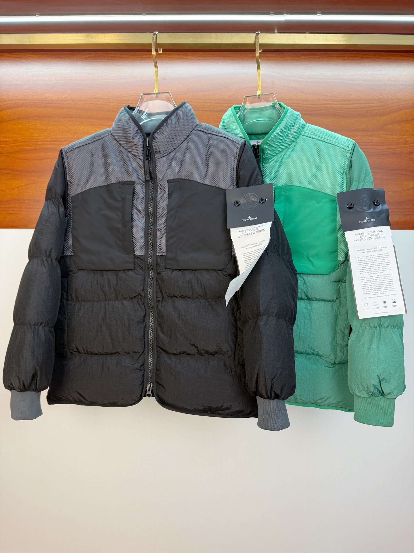 P石头棉服25ss早秋【新品】秋冬专柜新款休闲棉服外套！超前卫设计风格 细腻舒适 穿着非常轻便不易起皱。