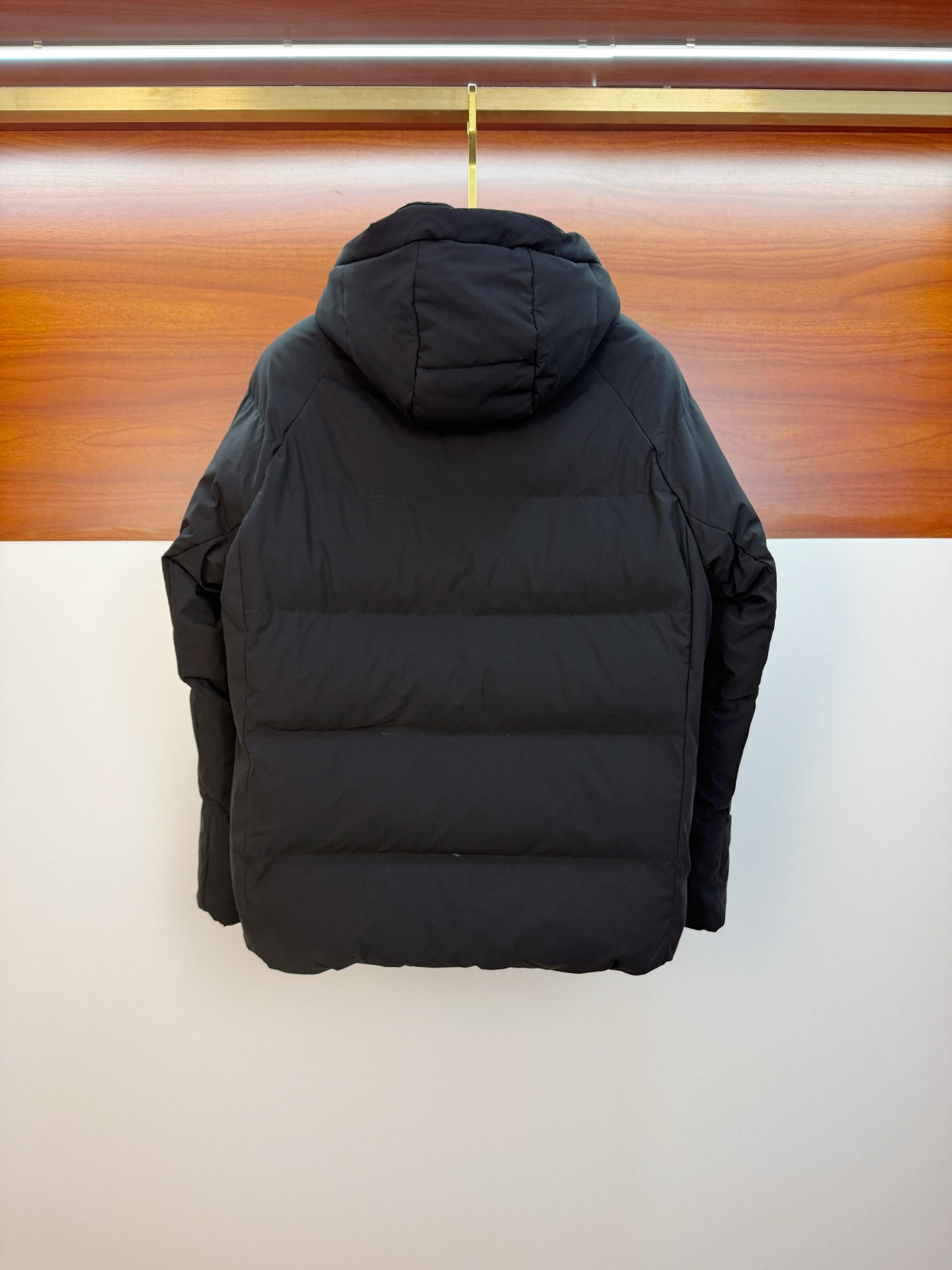 P迪桑特棉服25ss早秋【新品】秋冬专柜新款休闲棉服外套！超前卫设计风格 细腻舒适 穿着非常轻便不易起皱