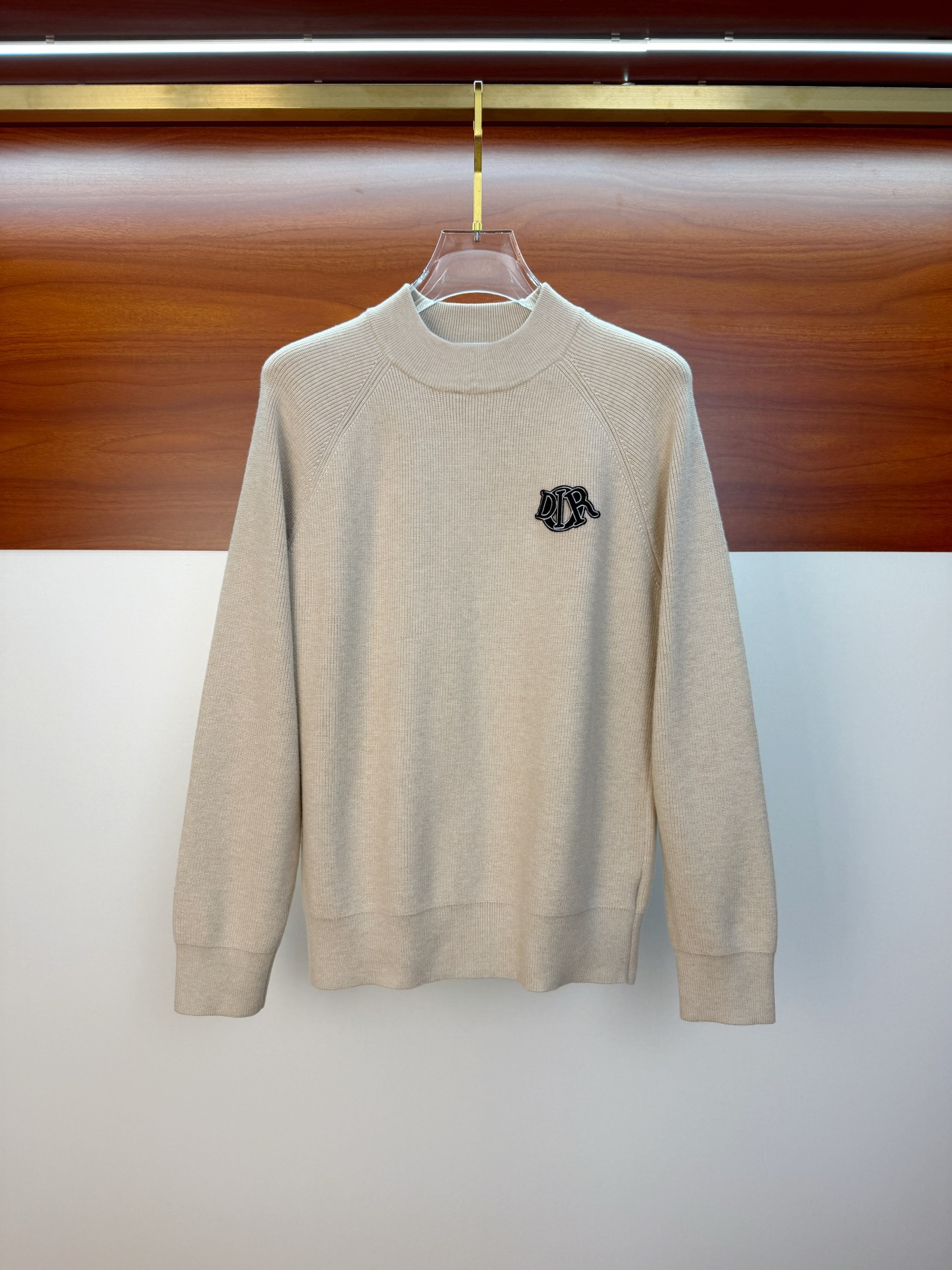 P迪奥2025【新品】秋冬新款针织羊毛开衫 高品质意大利进口羊毛混纺面料，高密度针织，时尚百搭毛衣，帅气