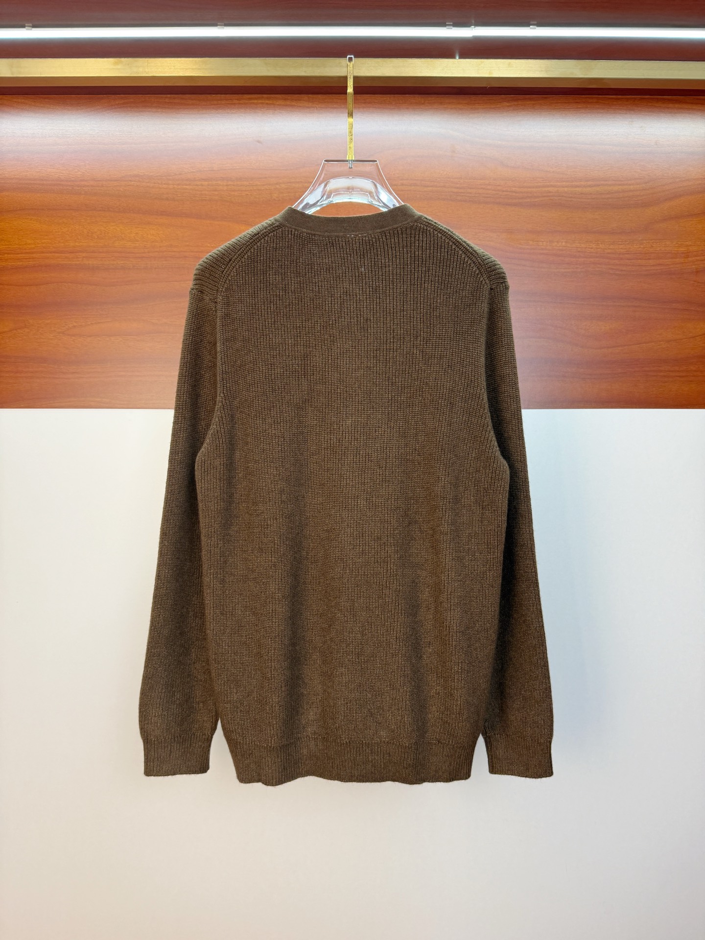 P迪奥2025【新品】秋冬新款针织羊毛开衫 高品质意大利进口羊毛混纺面料，高密度针织，时尚百搭毛衣，帅气