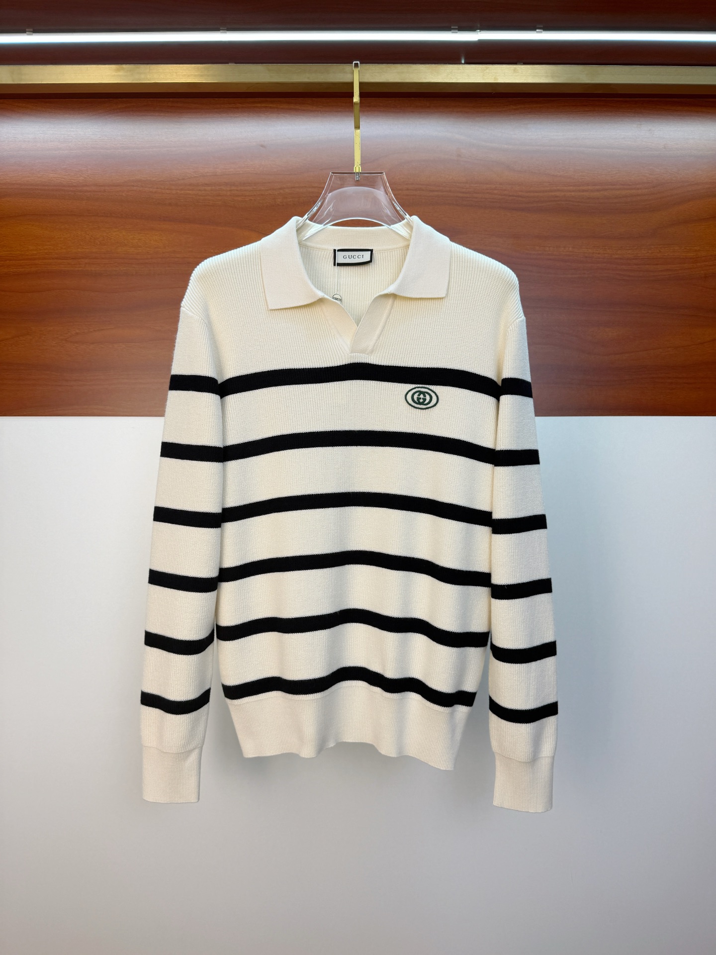 P古驰2025【新品】秋冬新款针织羊毛开衫 高品质意大利进口羊毛混纺面料，高密度针织，时尚百搭毛衣，帅气