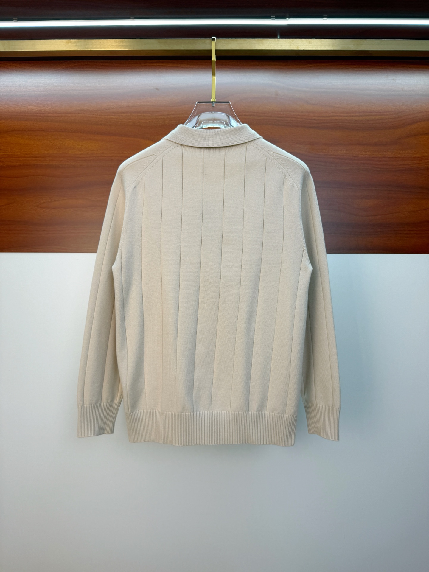 P普拉达2025【新品】秋冬新款针织羊毛开衫 高品质意大利进口羊毛混纺面料，高密度针织，时尚百搭毛衣，帅