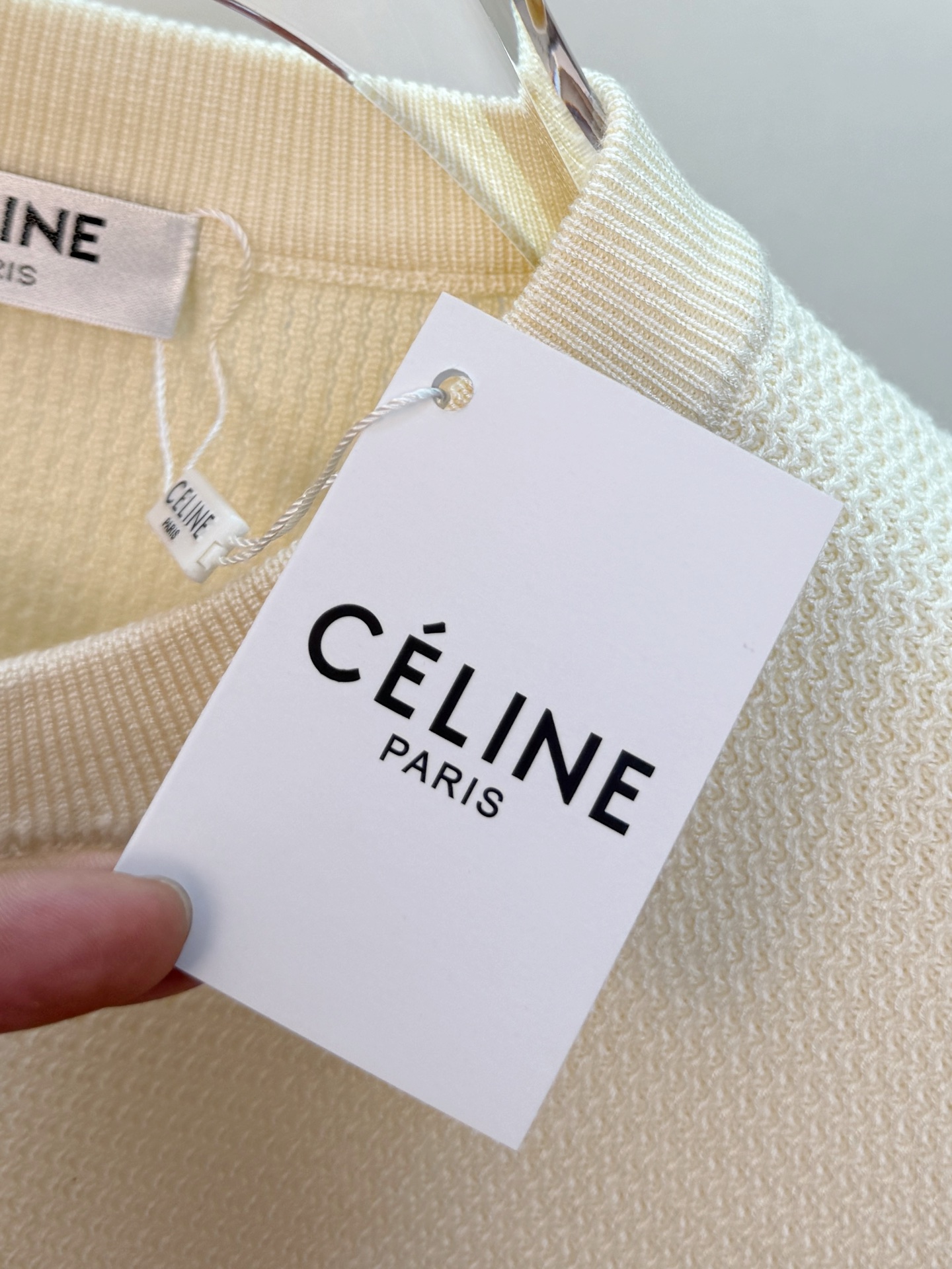 P赛琳2025【新品】秋冬新款针织羊毛开衫 高品质意大利进口羊毛混纺面料，高密度针织，时尚百搭毛衣，帅气