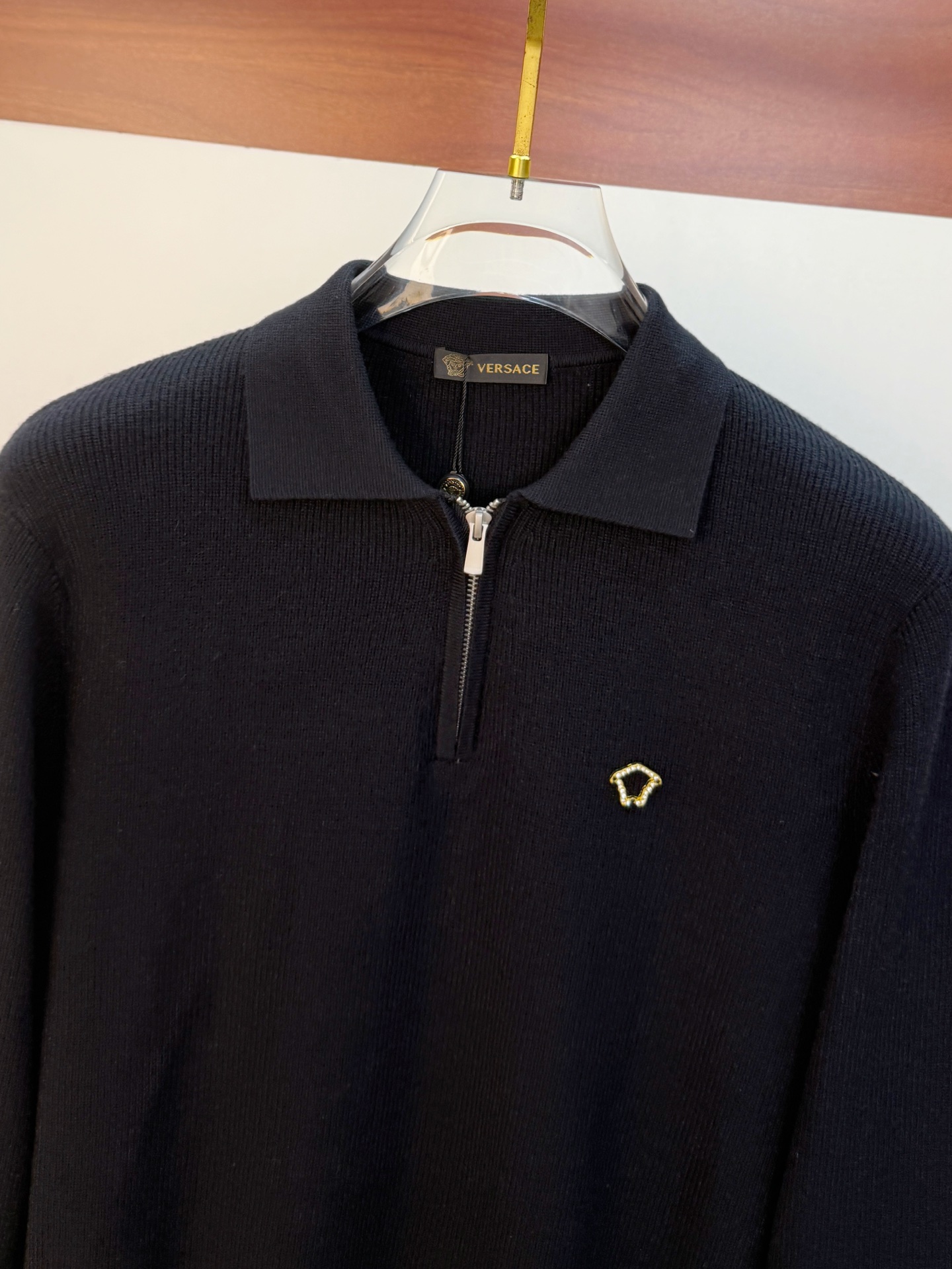 P范思哲2025【新品】秋冬新款针织羊毛开衫 高品质意大利进口羊毛混纺面料，高密度针织，时尚百搭毛衣，帅