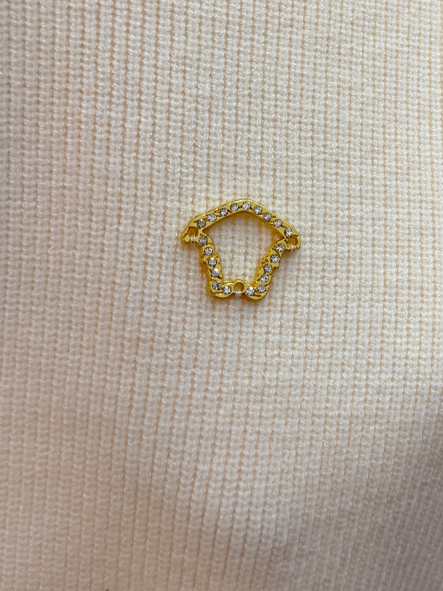 P范思哲2025【新品】秋冬新款针织羊毛开衫 高品质意大利进口羊毛混纺面料，高密度针织，时尚百搭毛衣，帅