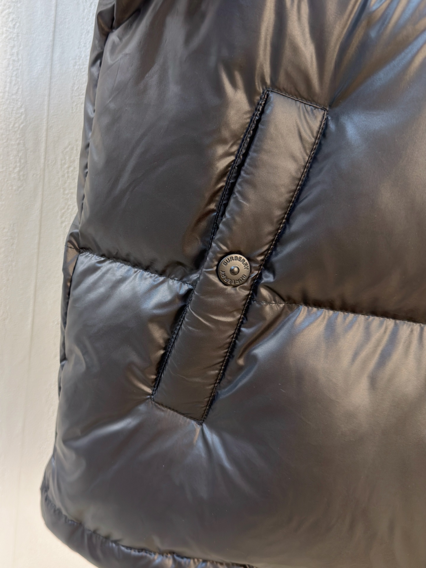 P巴宝莉25ss秋冬新款🆕鹅绒羽绒服原版1:1订制五金配件全进口原版定制 欢迎专柜对比 绝对的高品质 采