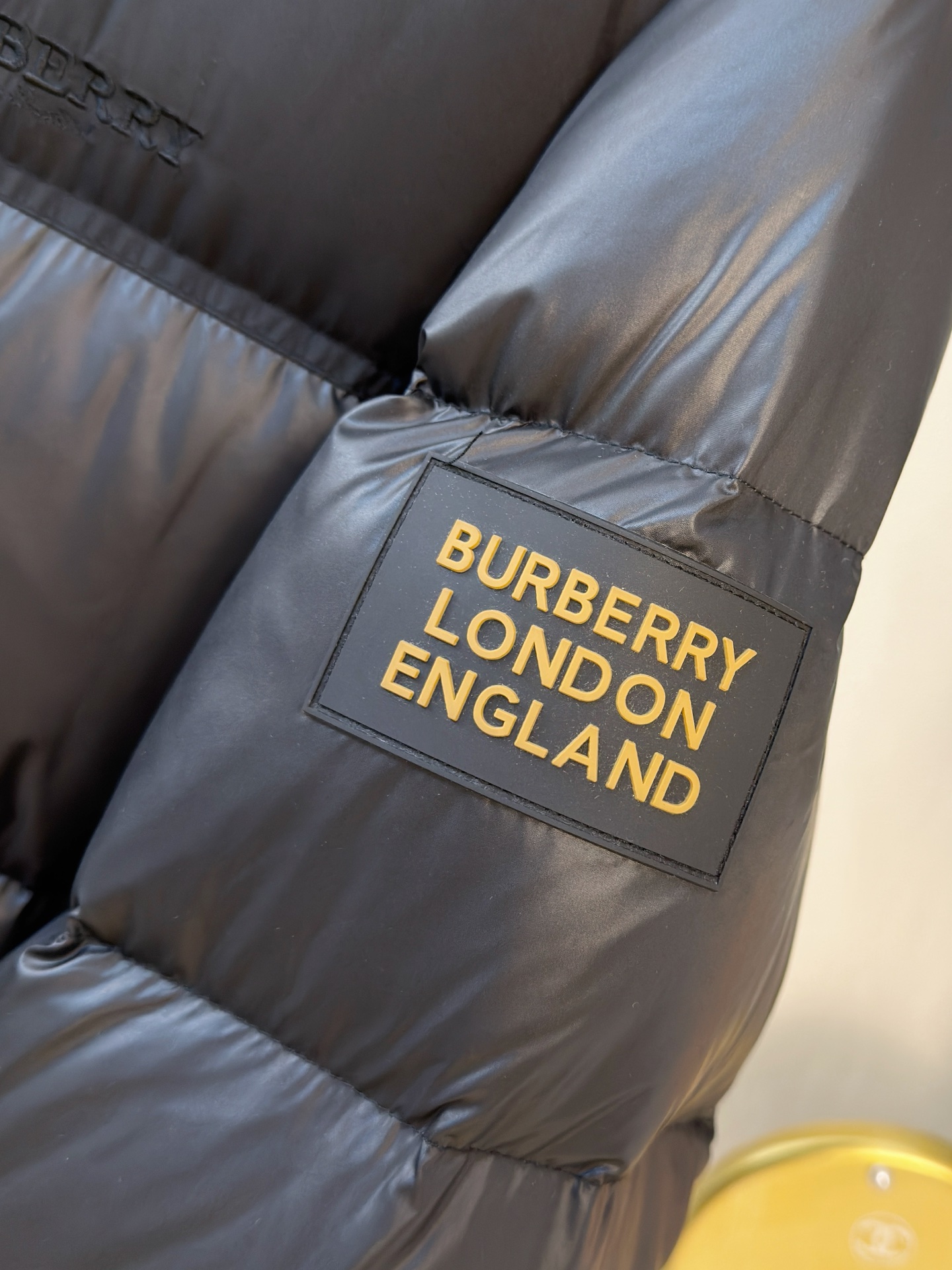 P巴宝莉25ss秋冬新款🆕鹅绒羽绒服原版1:1订制五金配件全进口原版定制 欢迎专柜对比 绝对的高品质 采