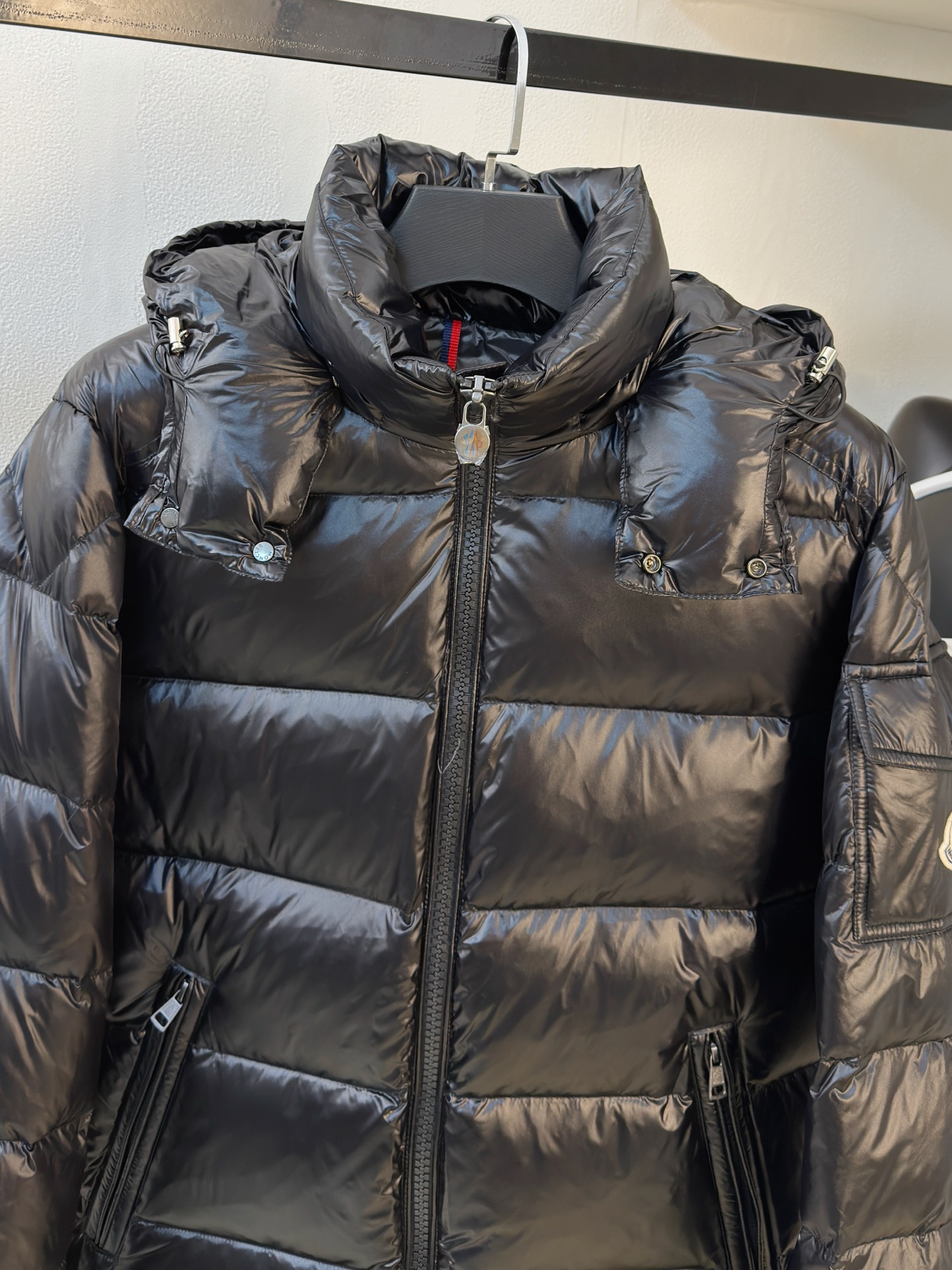 P蒙口25ss秋冬新款🆕鹅绒羽绒服原版1:1订制五金配件全进口原版定制 欢迎专柜对比 绝对的高品质 采用