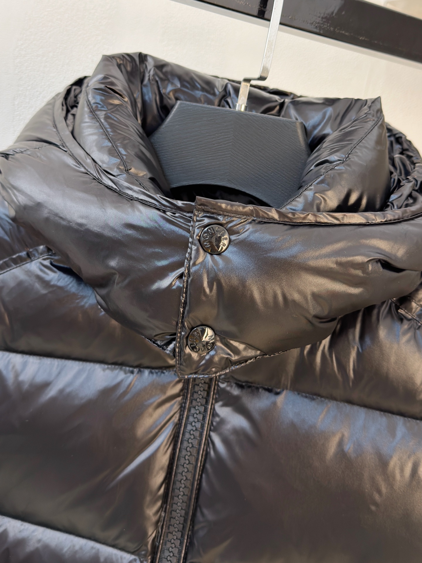 P蒙口25ss秋冬新款🆕鹅绒羽绒服原版1:1订制五金配件全进口原版定制 欢迎专柜对比 绝对的高品质 采用