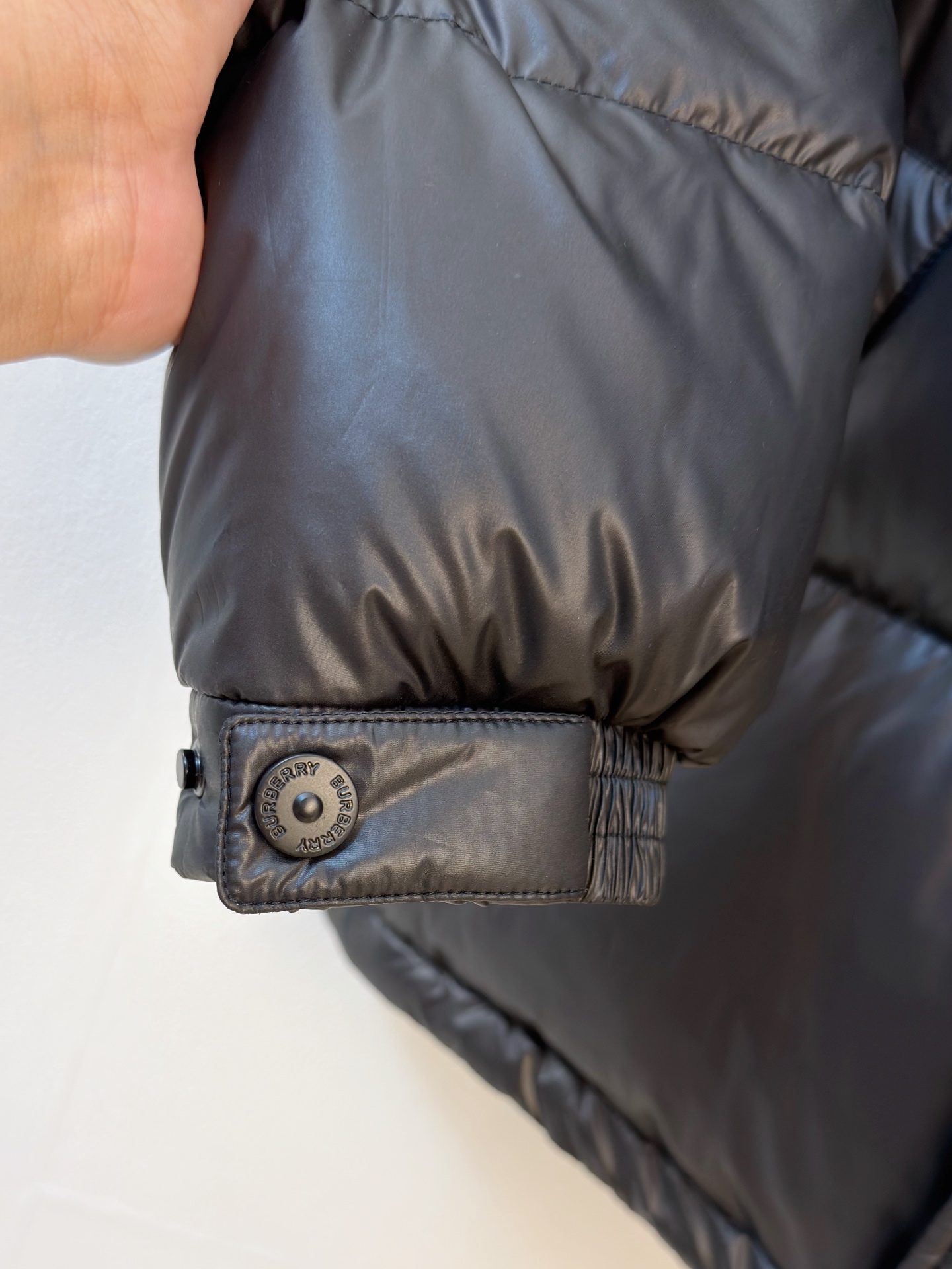 P巴宝莉25ss秋冬新款🆕鹅绒羽绒服原版1:1订制五金配件全进口原版定制 欢迎专柜对比 绝对的高品质 采