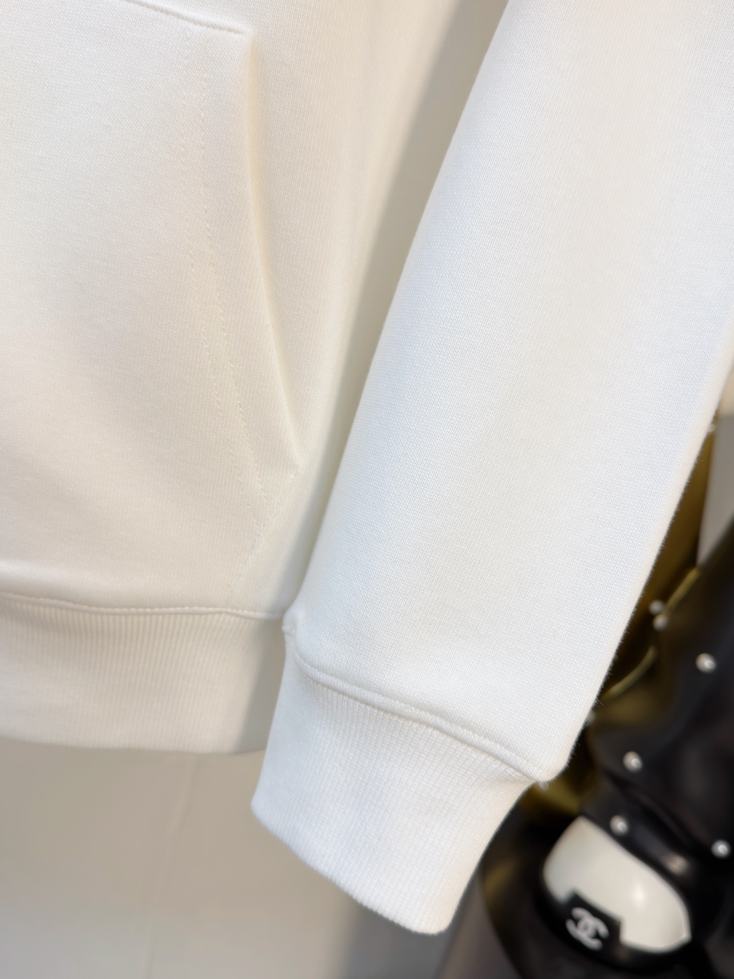 P始祖鸟2025秋冬新款专柜同款休闲空气层面料套装，透气舒适休闲！高级感满满！细节精致高档，做工无可挑剔