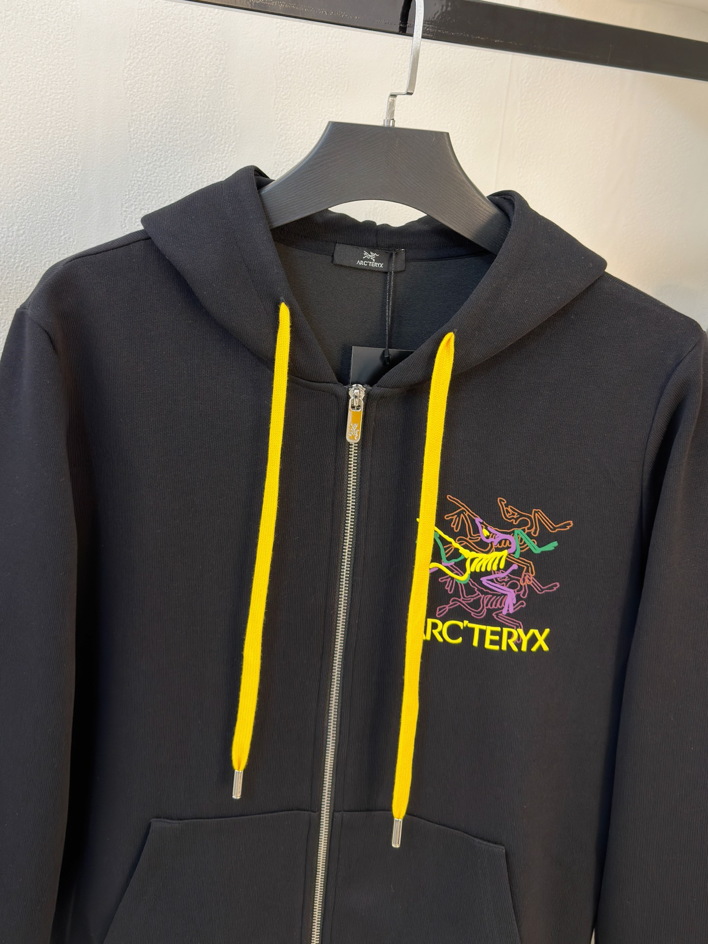 P始祖鸟2025秋冬新款专柜同款休闲空气层面料套装，透气舒适休闲！高级感满满！细节精致高档，做工无可挑剔