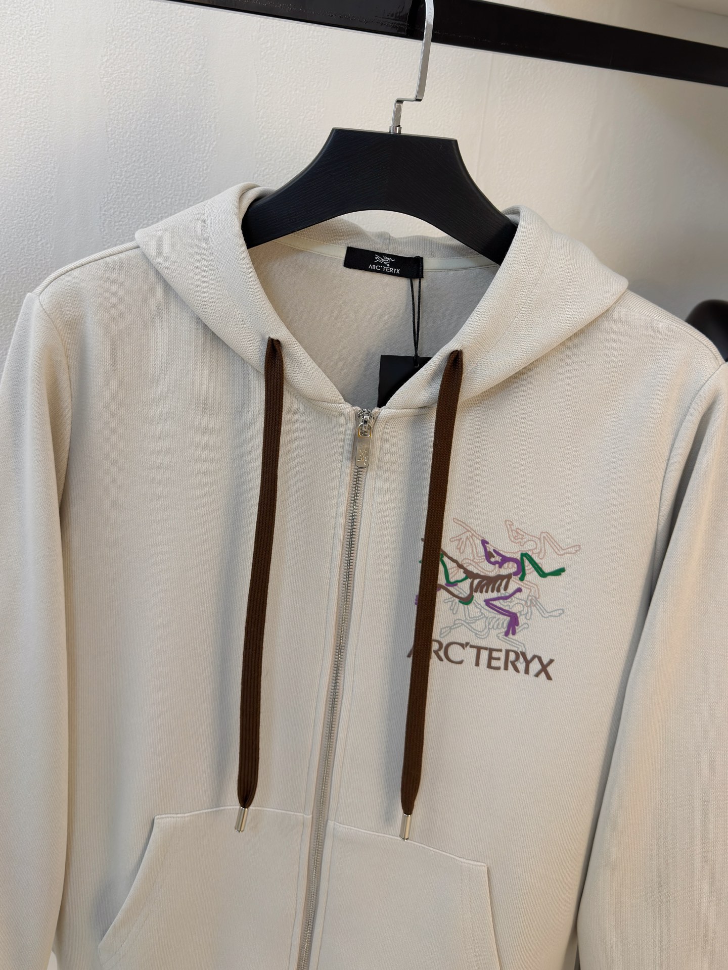 P始祖鸟2025秋冬新款专柜同款休闲空气层面料套装，透气舒适休闲！高级感满满！细节精致高档，做工无可挑剔