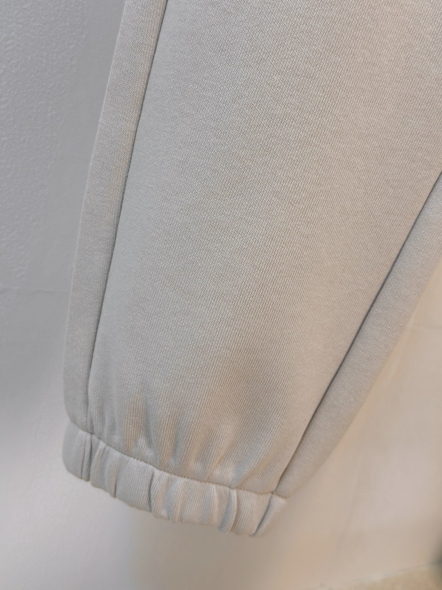 P罗意威2025秋冬新款专柜同款休闲空气层面料套装，透气舒适休闲！高级感满满！细节精致高档，做工无可挑剔