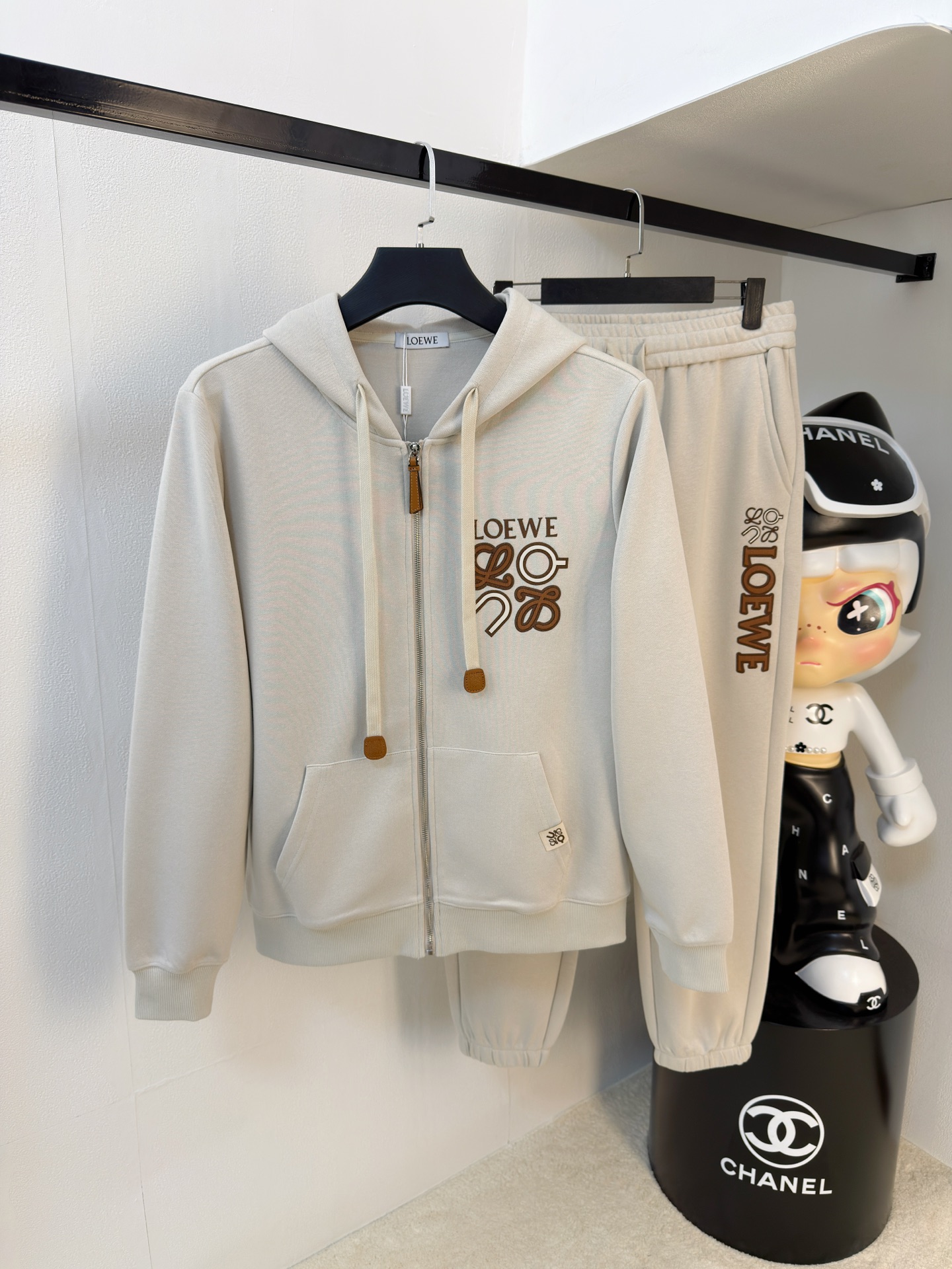 P罗意威2025秋冬新款专柜同款休闲空气层面料套装，透气舒适休闲！高级感满满！细节精致高档，做工无可挑剔