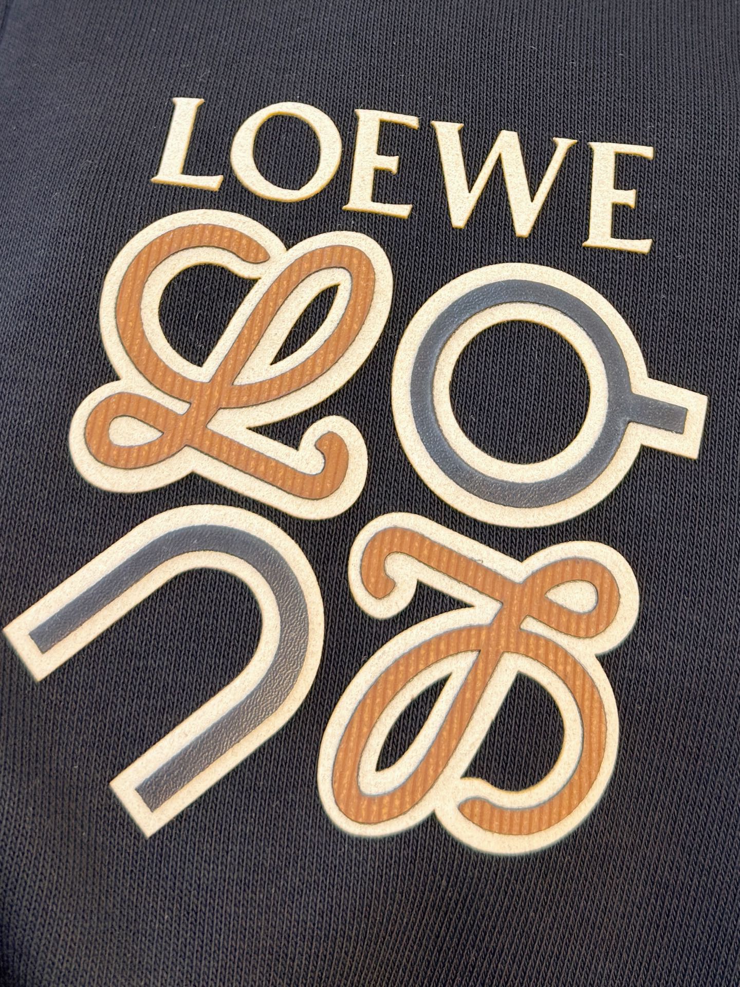 P罗意威2025秋冬新款专柜同款休闲空气层面料套装，透气舒适休闲！高级感满满！细节精致高档，做工无可挑剔