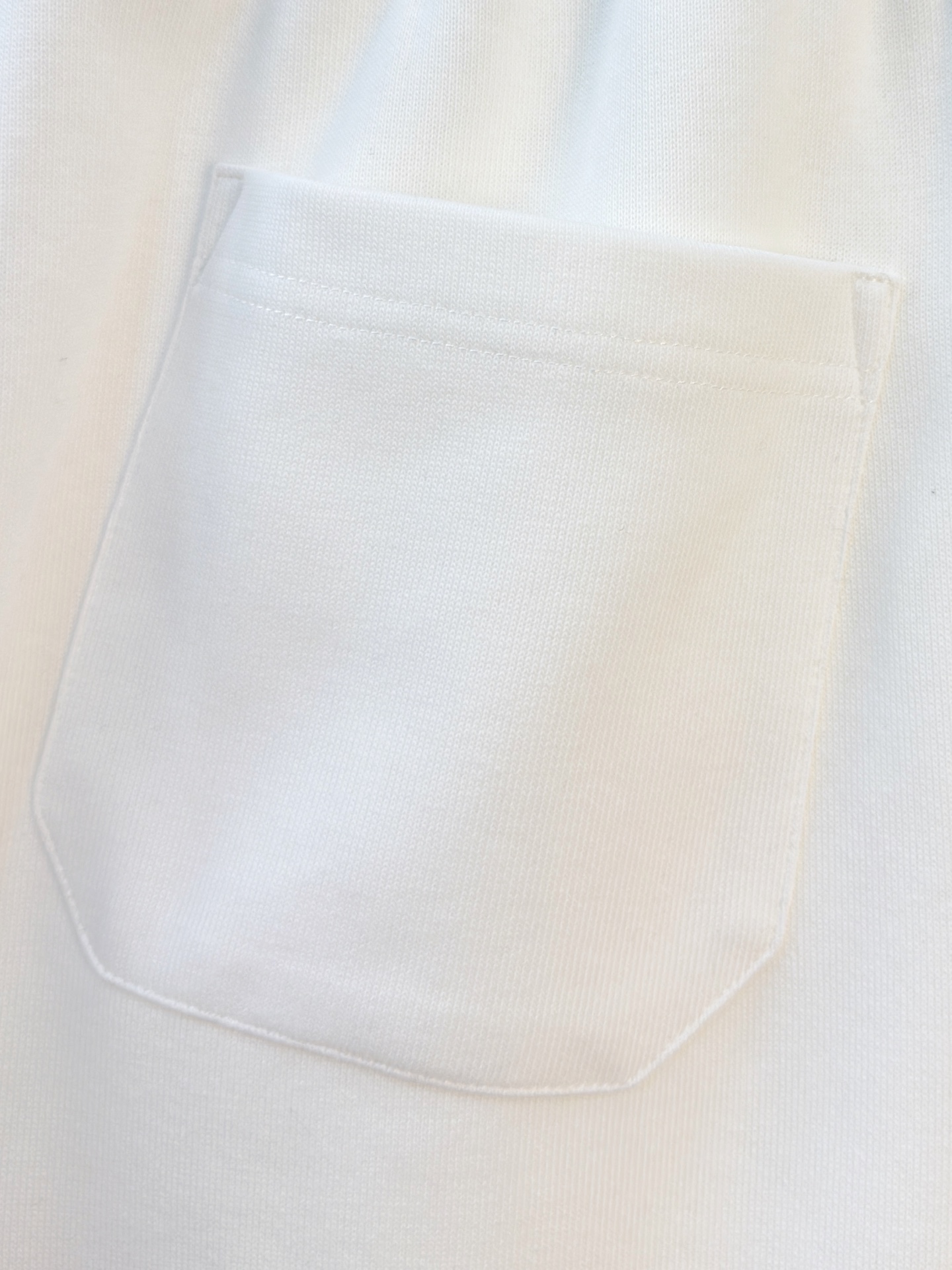 P罗意威2025秋冬新款专柜同款休闲空气层面料套装，透气舒适休闲！高级感满满！细节精致高档，做工无可挑剔