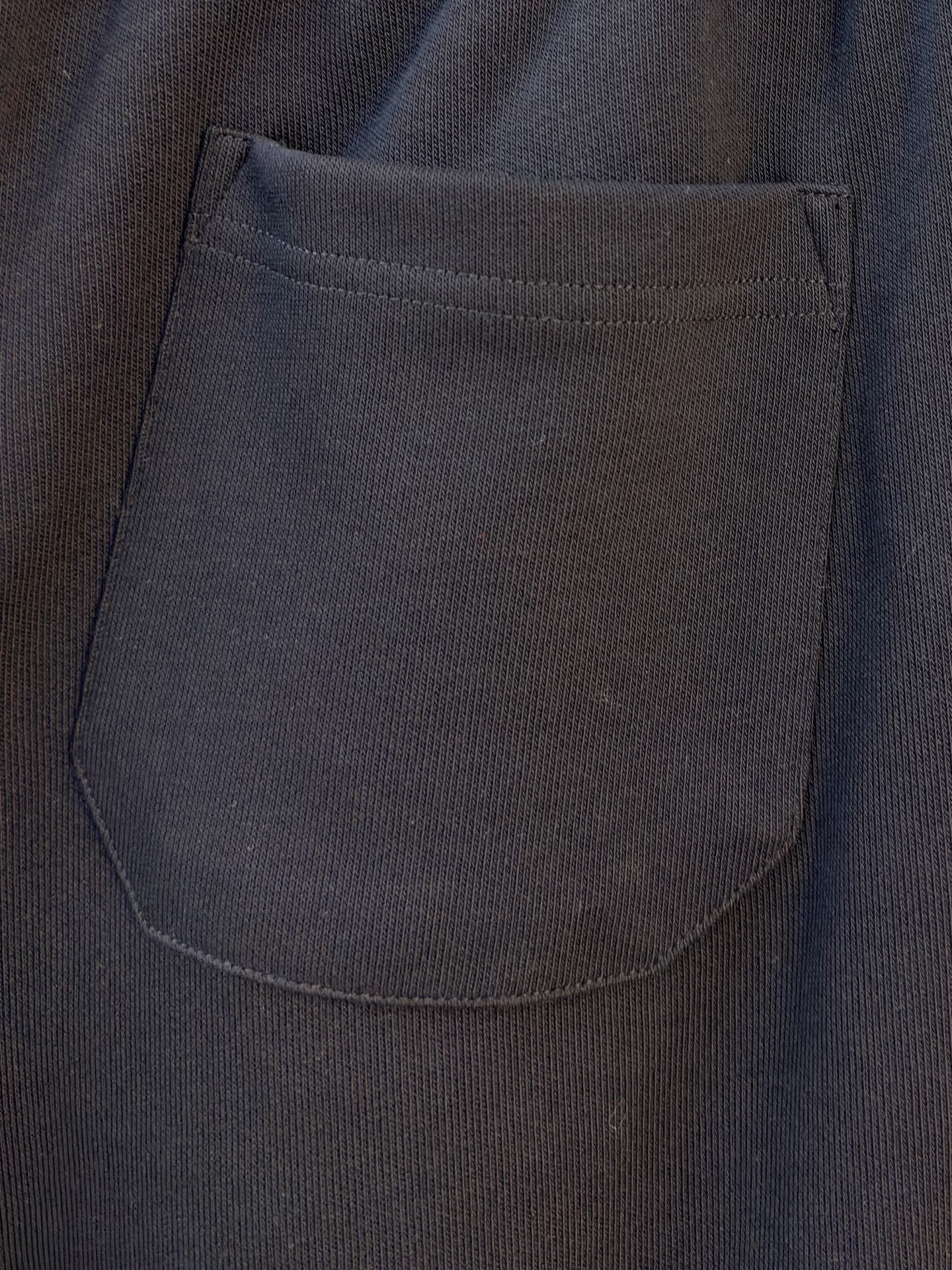 P罗意威2025秋冬新款专柜同款休闲空气层面料套装，透气舒适休闲！高级感满满！细节精致高档，做工无可挑剔