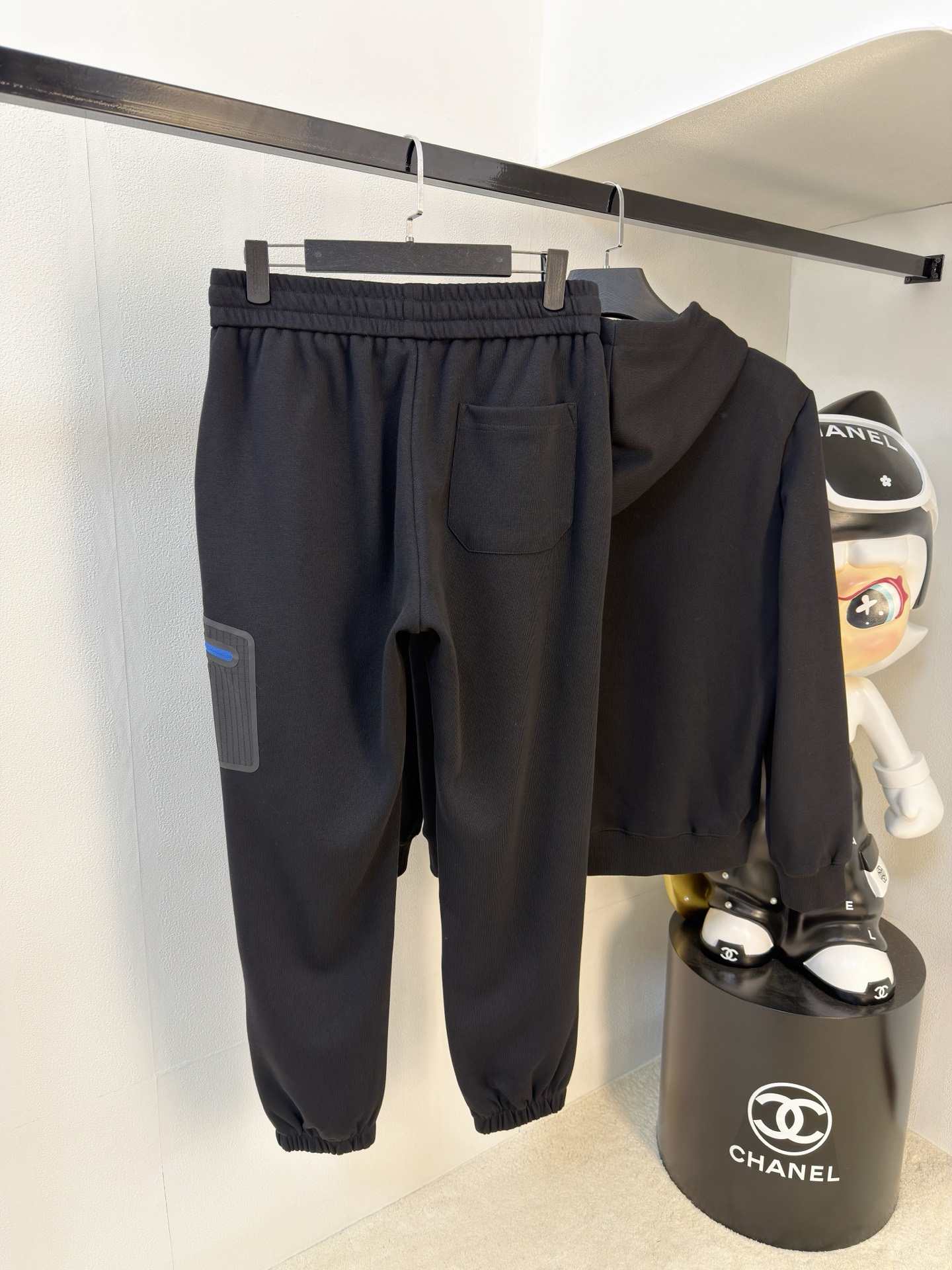 P罗意威2025秋冬新款专柜同款休闲空气层面料套装，透气舒适休闲！高级感满满！细节精致高档，做工无可挑剔