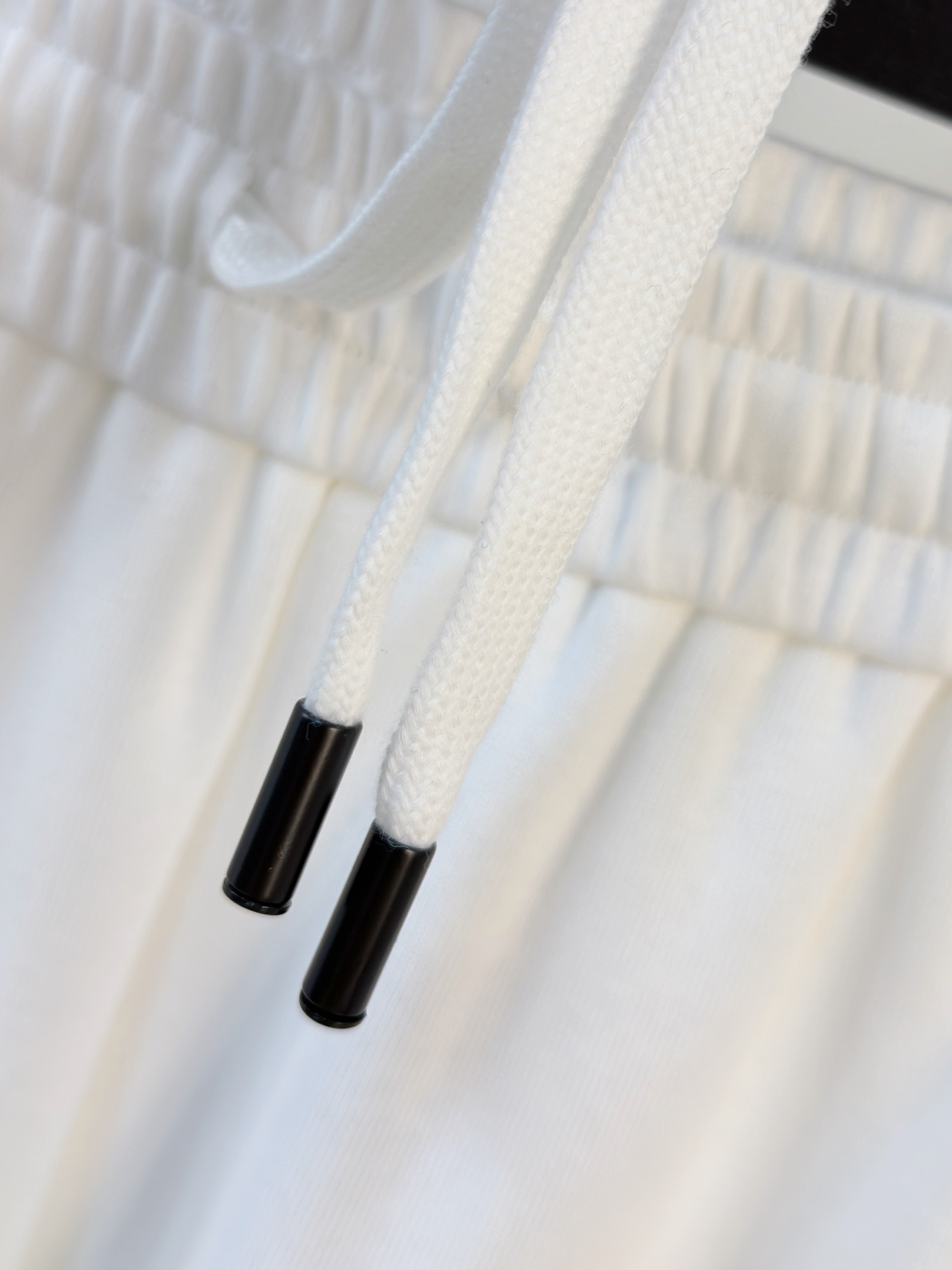 P始祖鸟2025秋冬新款专柜同款休闲空气层面料套装，透气舒适休闲！高级感满满！细节精致高档，做工无可挑剔