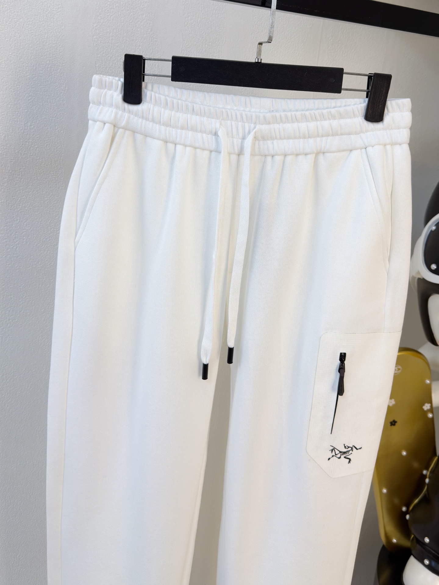 P始祖鸟2025秋冬新款专柜同款休闲空气层面料套装，透气舒适休闲！高级感满满！细节精致高档，做工无可挑剔