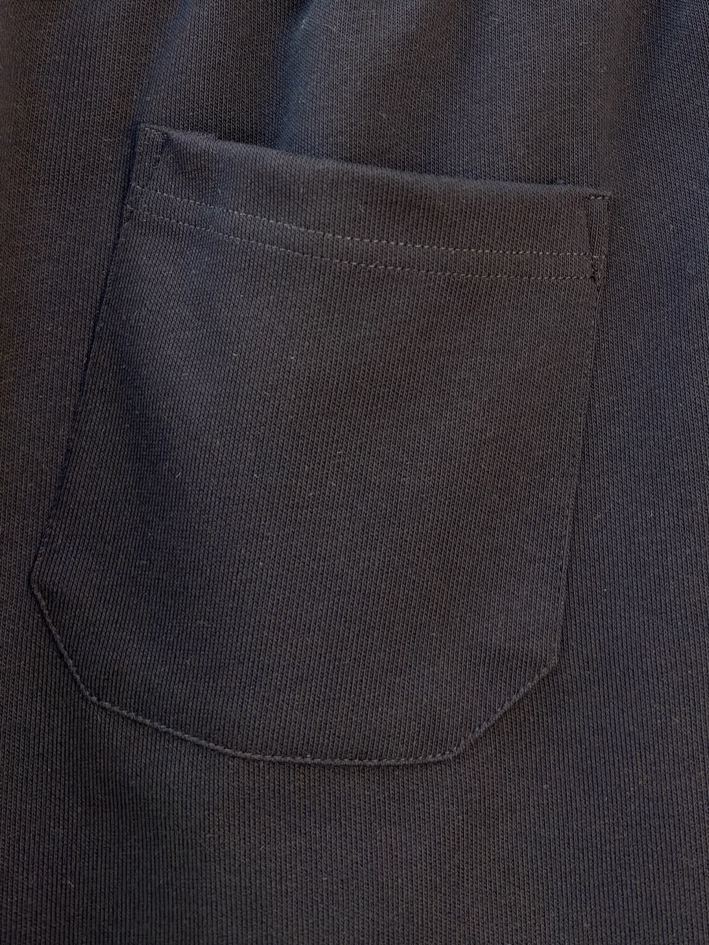 P始祖鸟2025秋冬新款专柜同款休闲空气层面料套装，透气舒适休闲！高级感满满！细节精致高档，做工无可挑剔