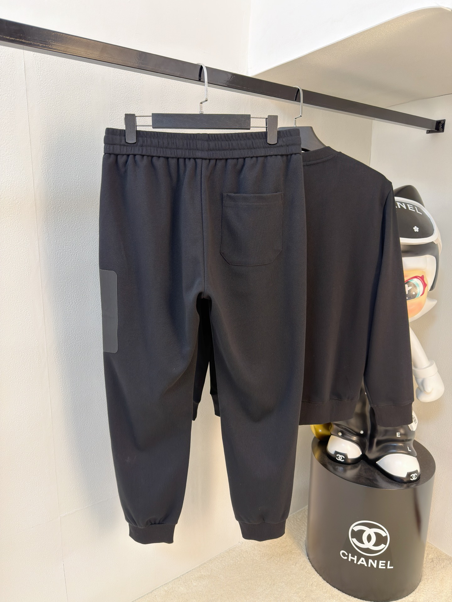 P始祖鸟2025秋冬新款专柜同款休闲空气层面料套装，透气舒适休闲！高级感满满！细节精致高档，做工无可挑剔