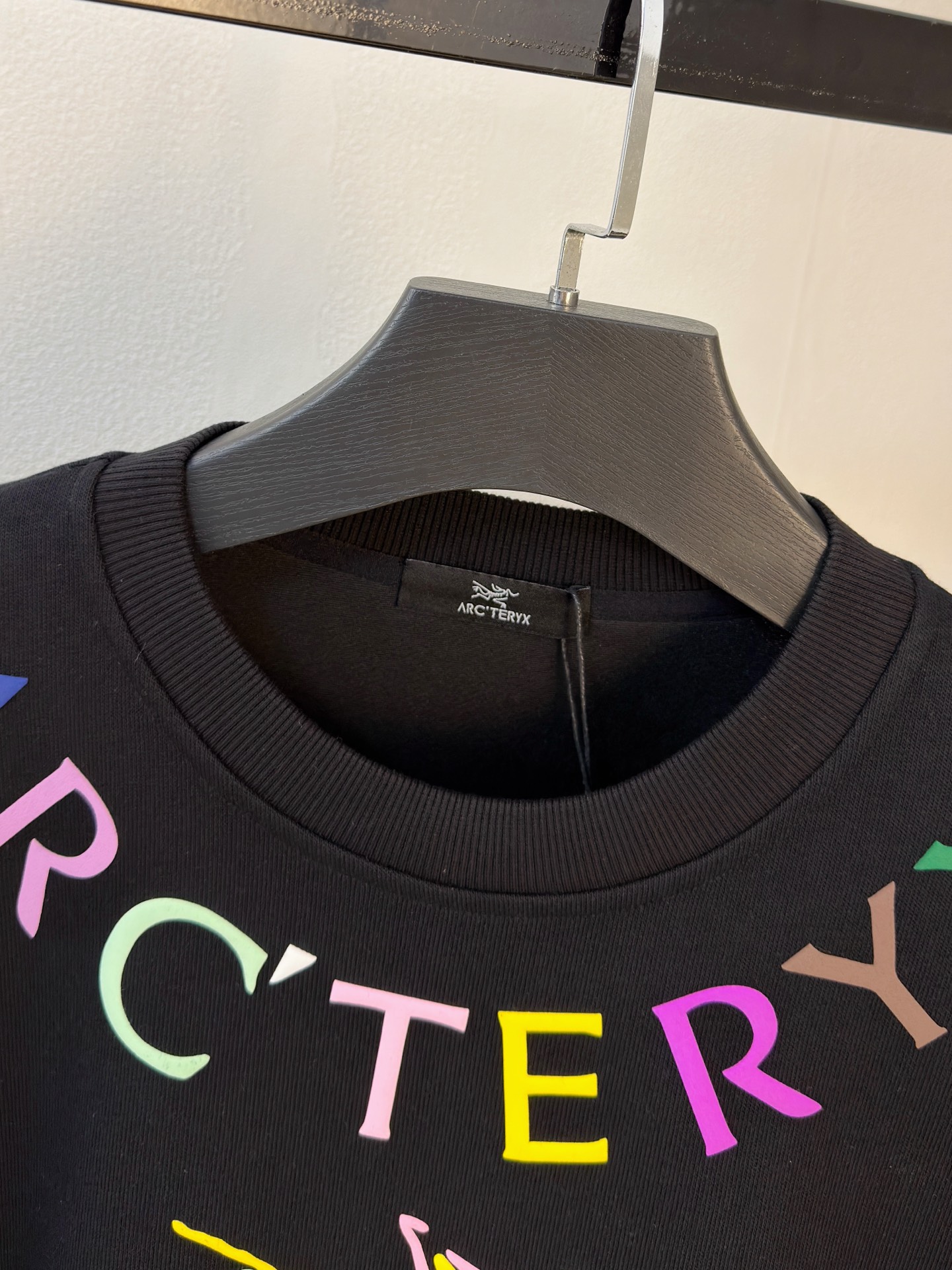 P始祖鸟2025秋冬新款专柜同款休闲空气层面料套装，透气舒适休闲！高级感满满！细节精致高档，做工无可挑剔