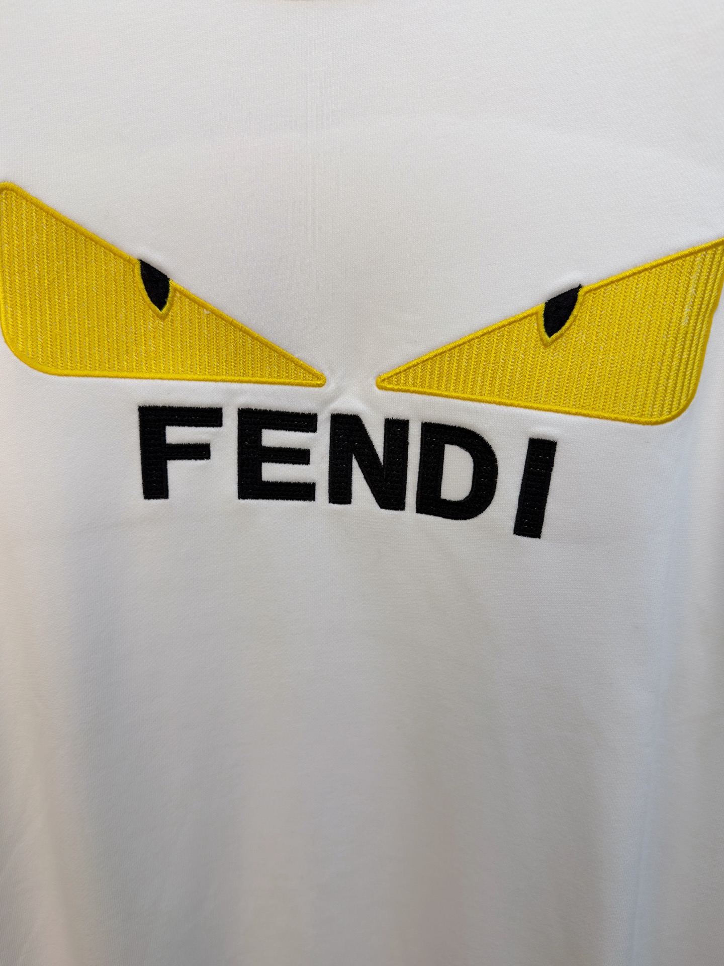 P芬迪25SS【新品】最新最顶级版本精美工艺圆领卫衣，最顶级的品质专柜原单套头衫，顶级制作工艺进口面料，