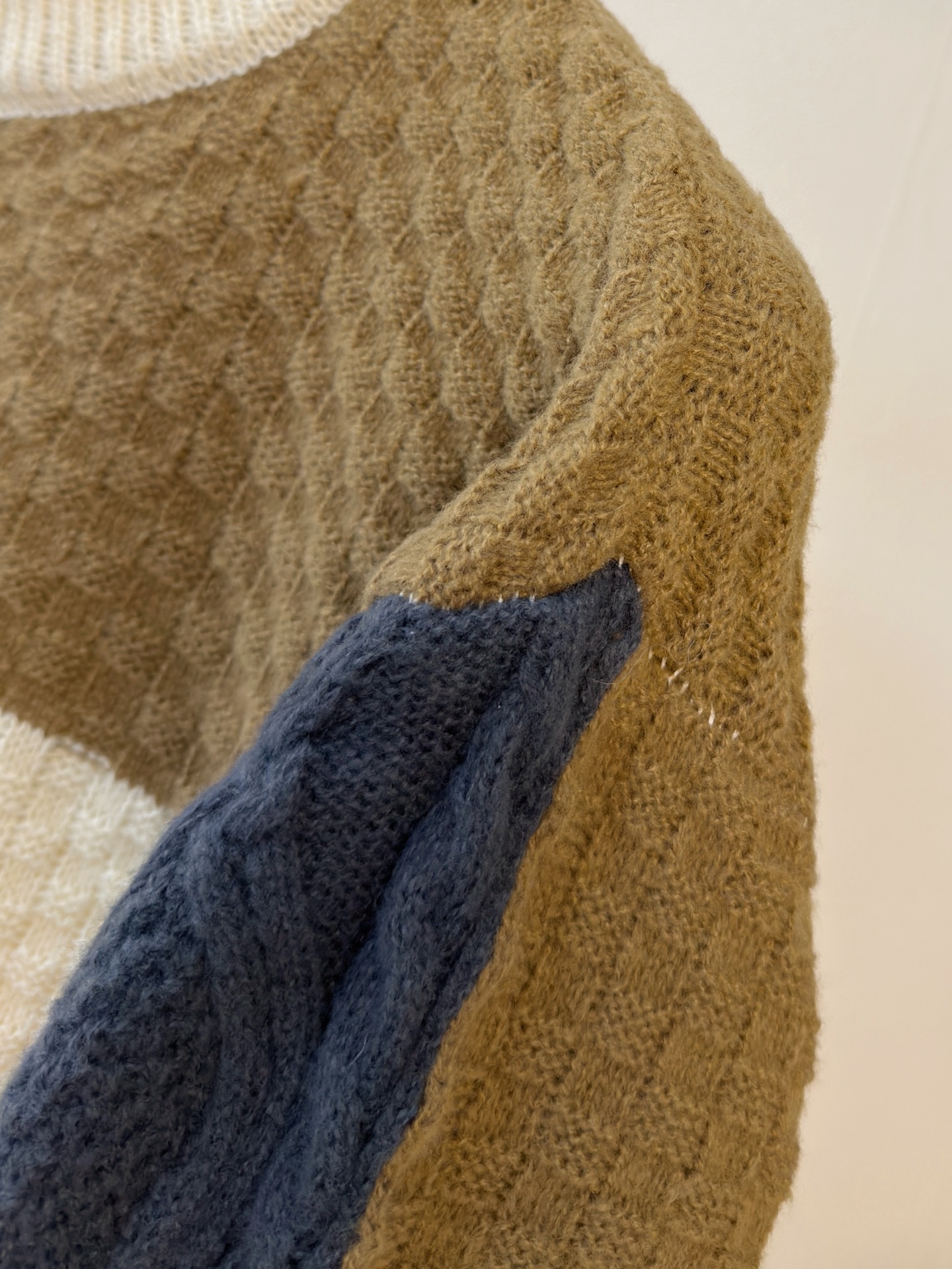 PLV 2025【新品】秋冬新款针织羊毛衫高品质意大利进口羊毛混纺面料，高密度针织，时尚百搭毛衣，帅气十