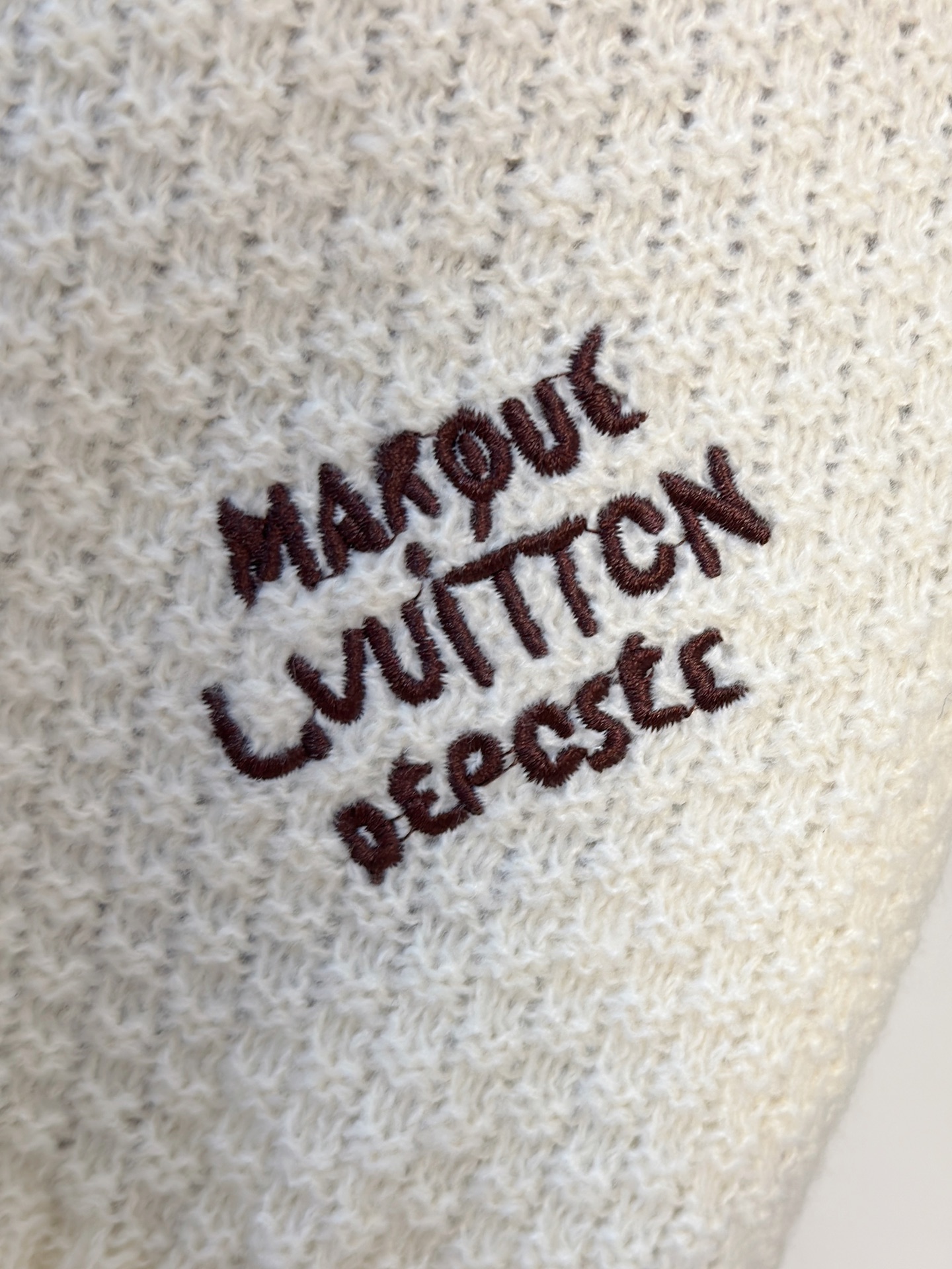 PLV 2025【新品】秋冬新款针织羊毛衫高品质意大利进口羊毛混纺面料，高密度针织，时尚百搭毛衣，帅气十