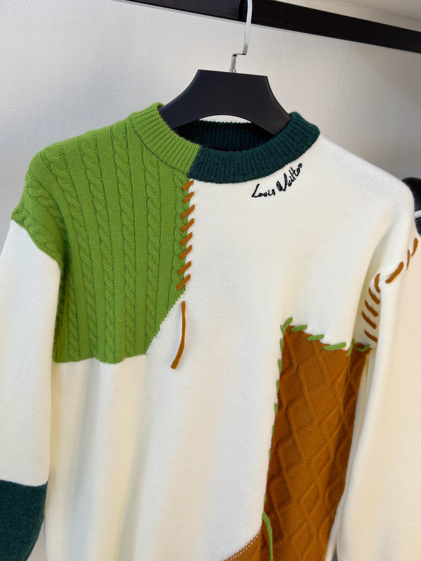 PLV 2025【新品】秋冬新款针织羊毛衫高品质意大利进口羊毛混纺面料，高密度针织，时尚百搭毛衣，帅气十