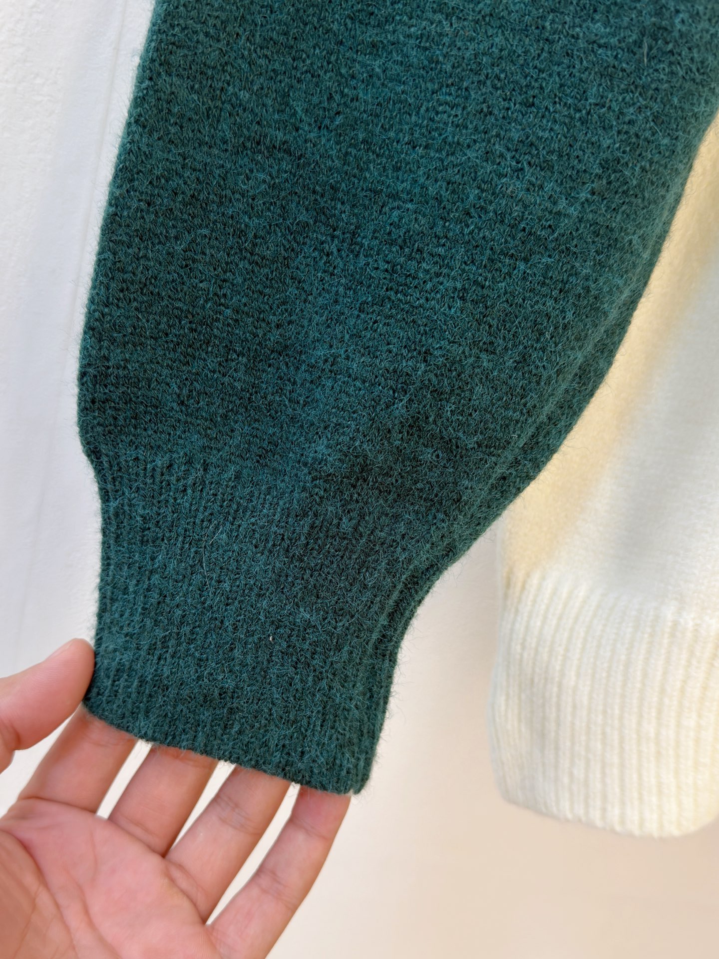 PLV 2025【新品】秋冬新款针织羊毛衫高品质意大利进口羊毛混纺面料，高密度针织，时尚百搭毛衣，帅气十