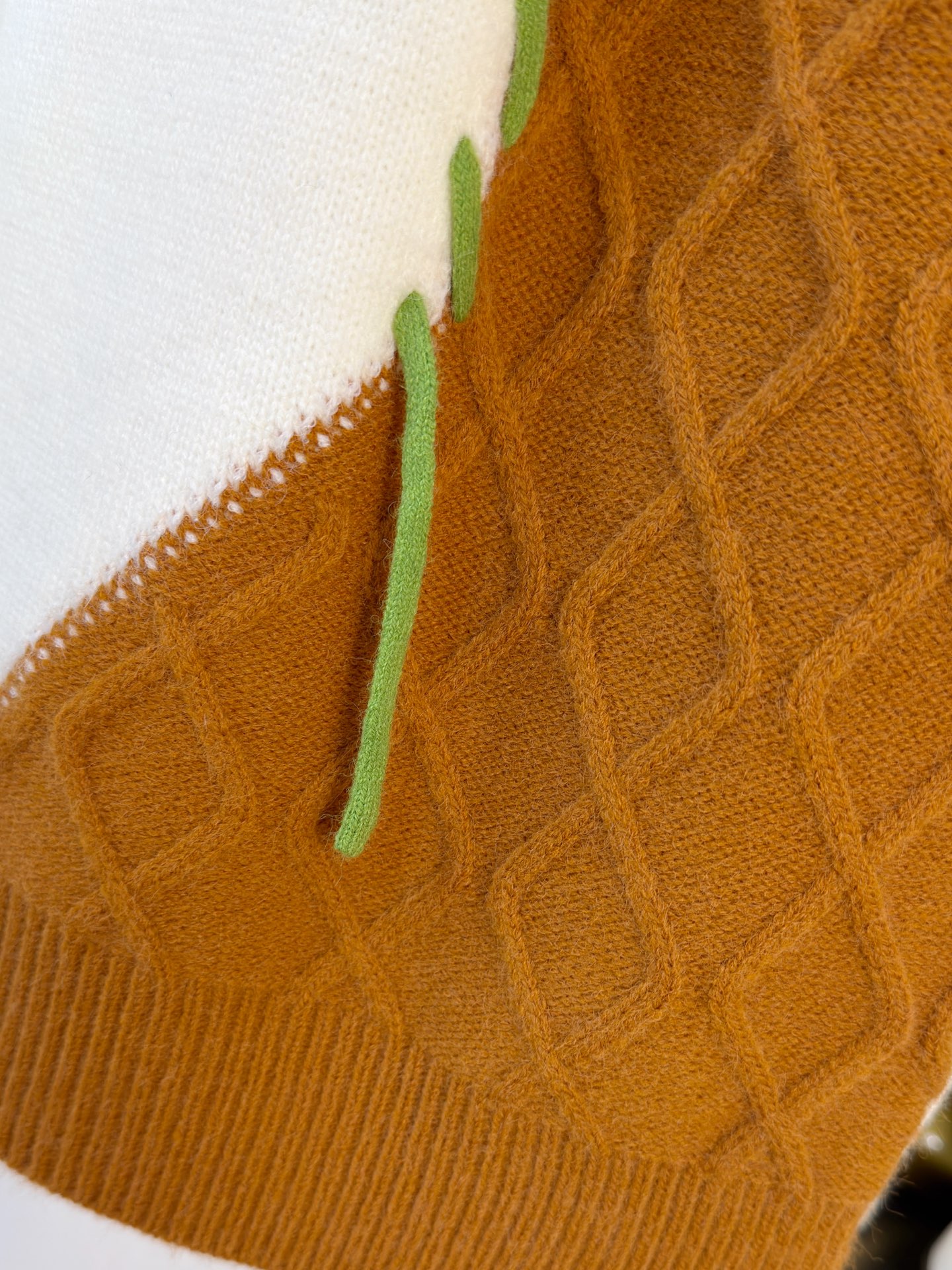 PLV 2025【新品】秋冬新款针织羊毛衫高品质意大利进口羊毛混纺面料，高密度针织，时尚百搭毛衣，帅气十