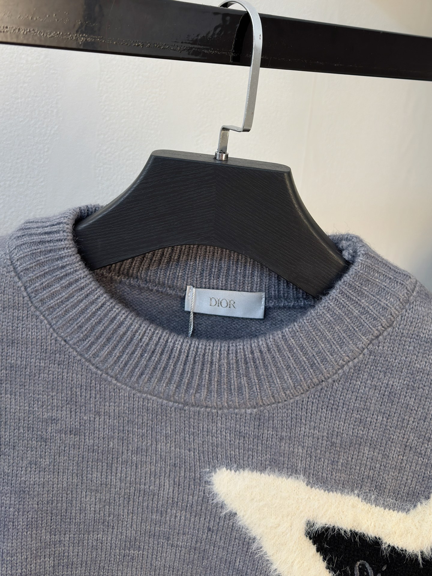 P迪奥2025【新品】秋冬新款针织羊毛衫高品质意大利进口羊毛混纺面料，高密度针织，时尚百搭毛衣，帅气十足