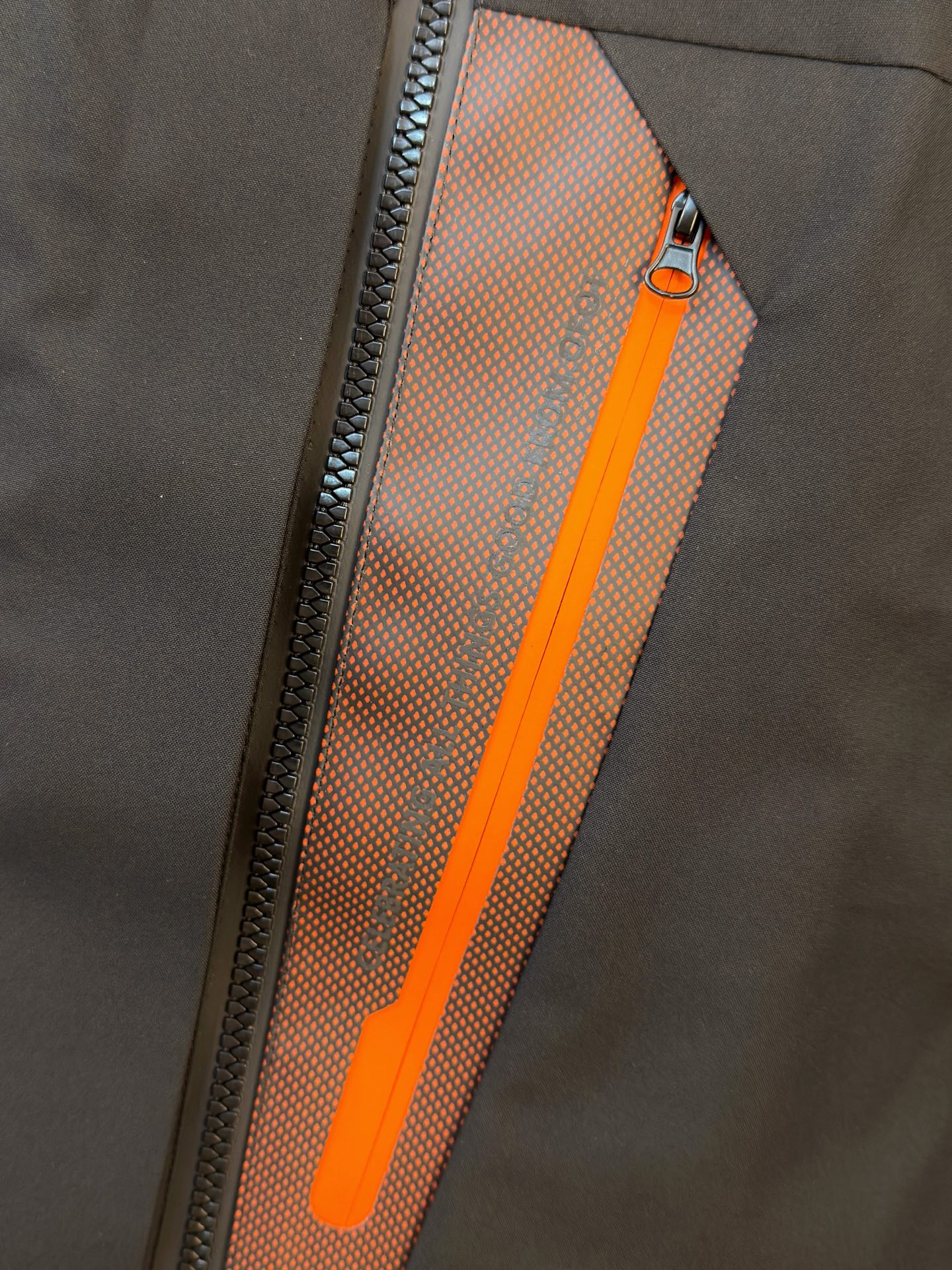 P始祖鸟25ss秋冬新款🆕鹅绒羽绒服原版1:1订制五金配件全进口原版定制 欢迎专柜对比 绝对的高品质 采