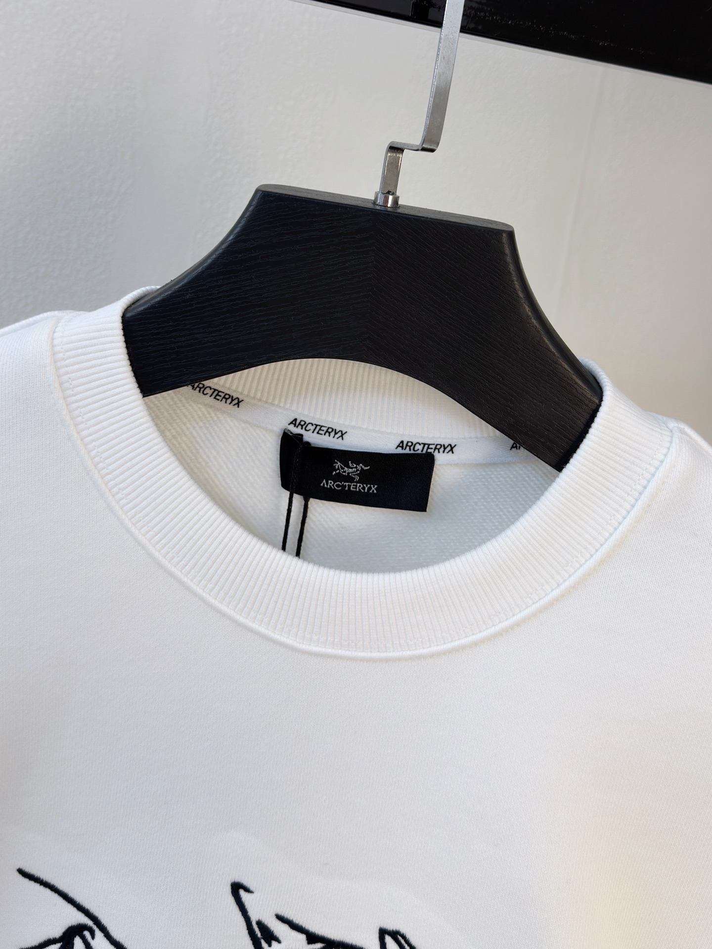 P始祖鸟25SS【新品】最新最顶级版本精美工艺圆领卫衣，最顶级的品质专柜原单套头衫，顶级制作工艺进口面料