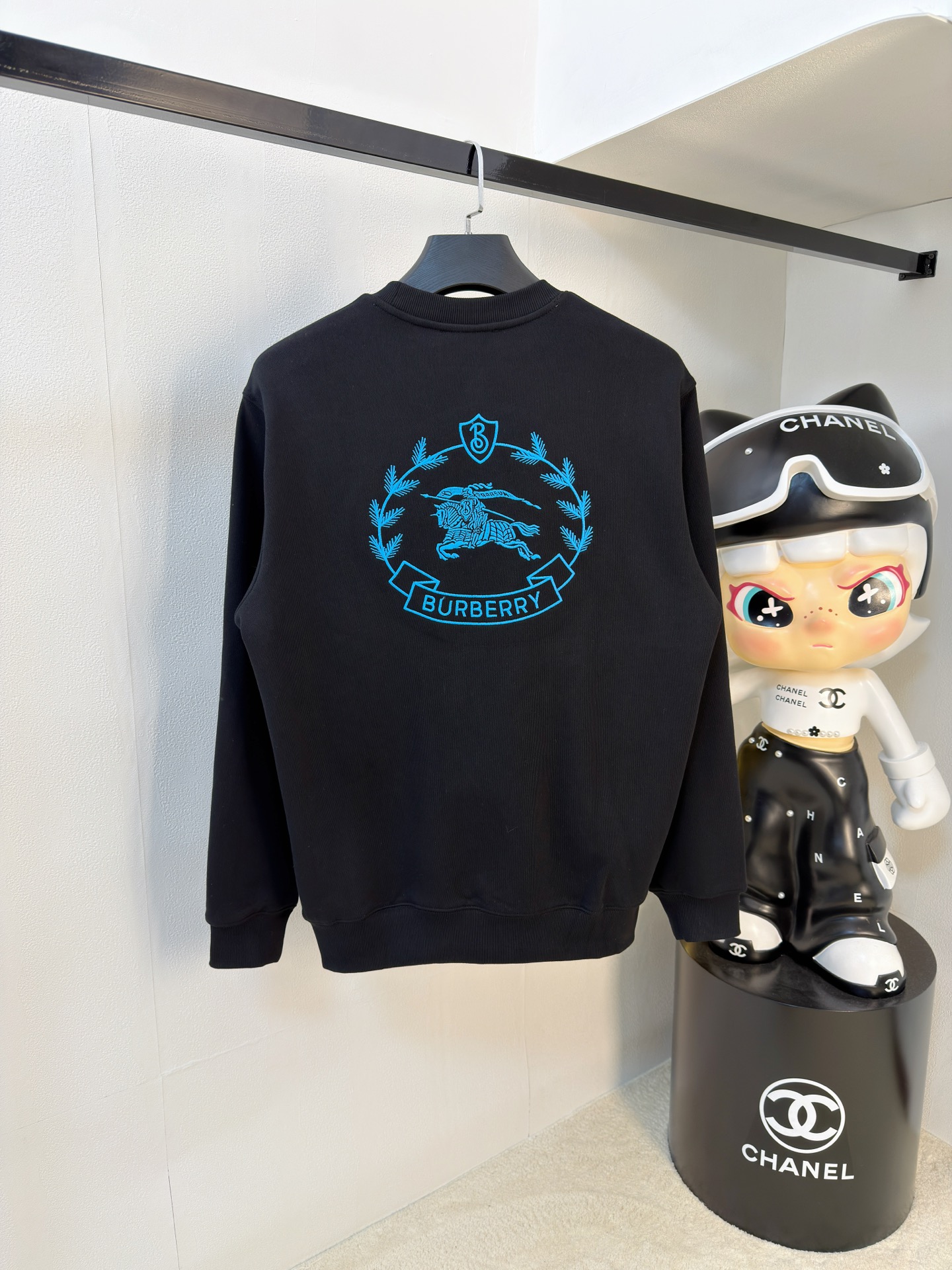 P巴宝莉25SS【新品】最新最顶级版本精美工艺圆领卫衣，最顶级的品质专柜原单套头衫，顶级制作工艺进口面料