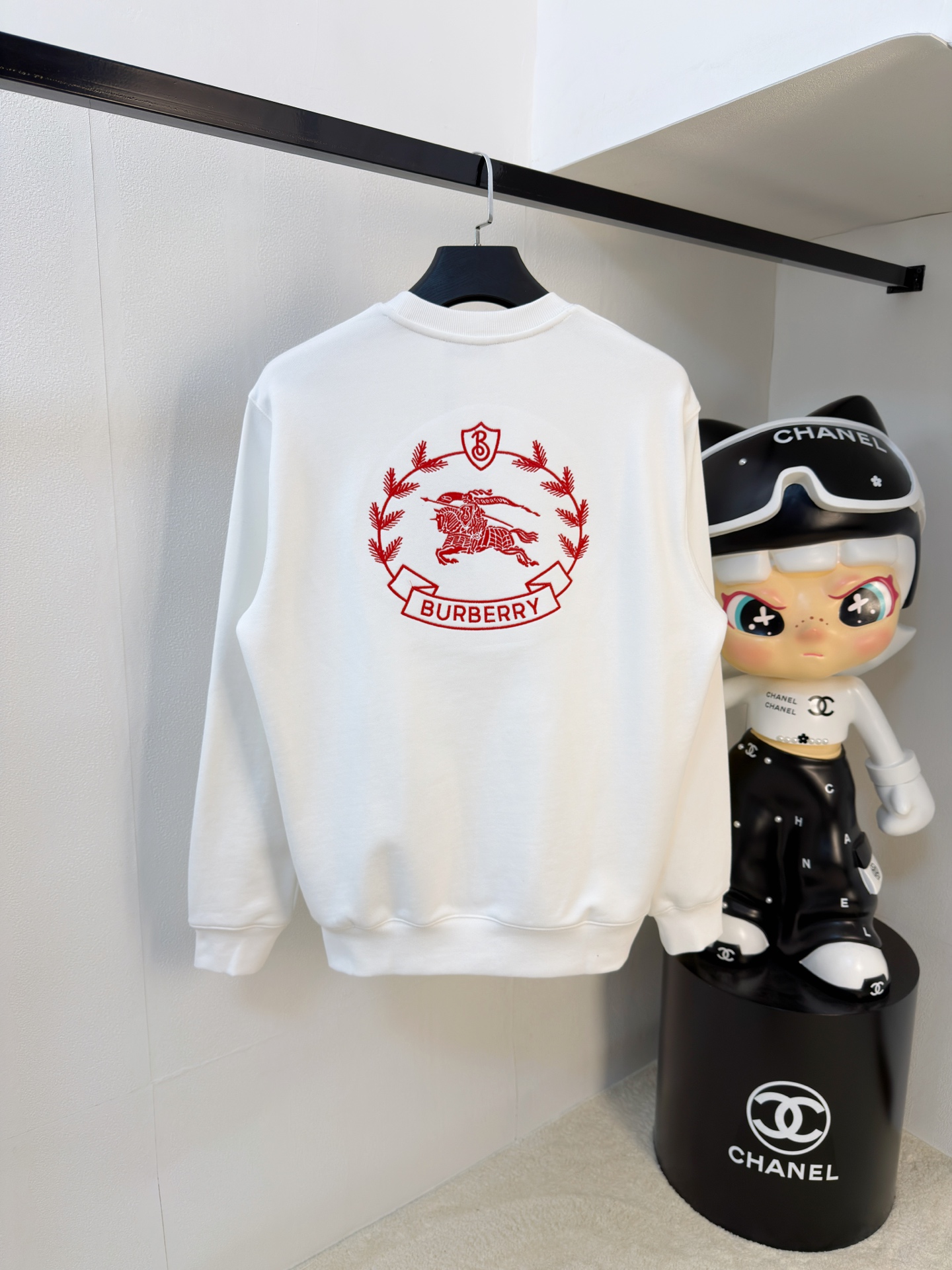 P巴宝莉25SS【新品】最新最顶级版本精美工艺圆领卫衣，最顶级的品质专柜原单套头衫，顶级制作工艺进口面料