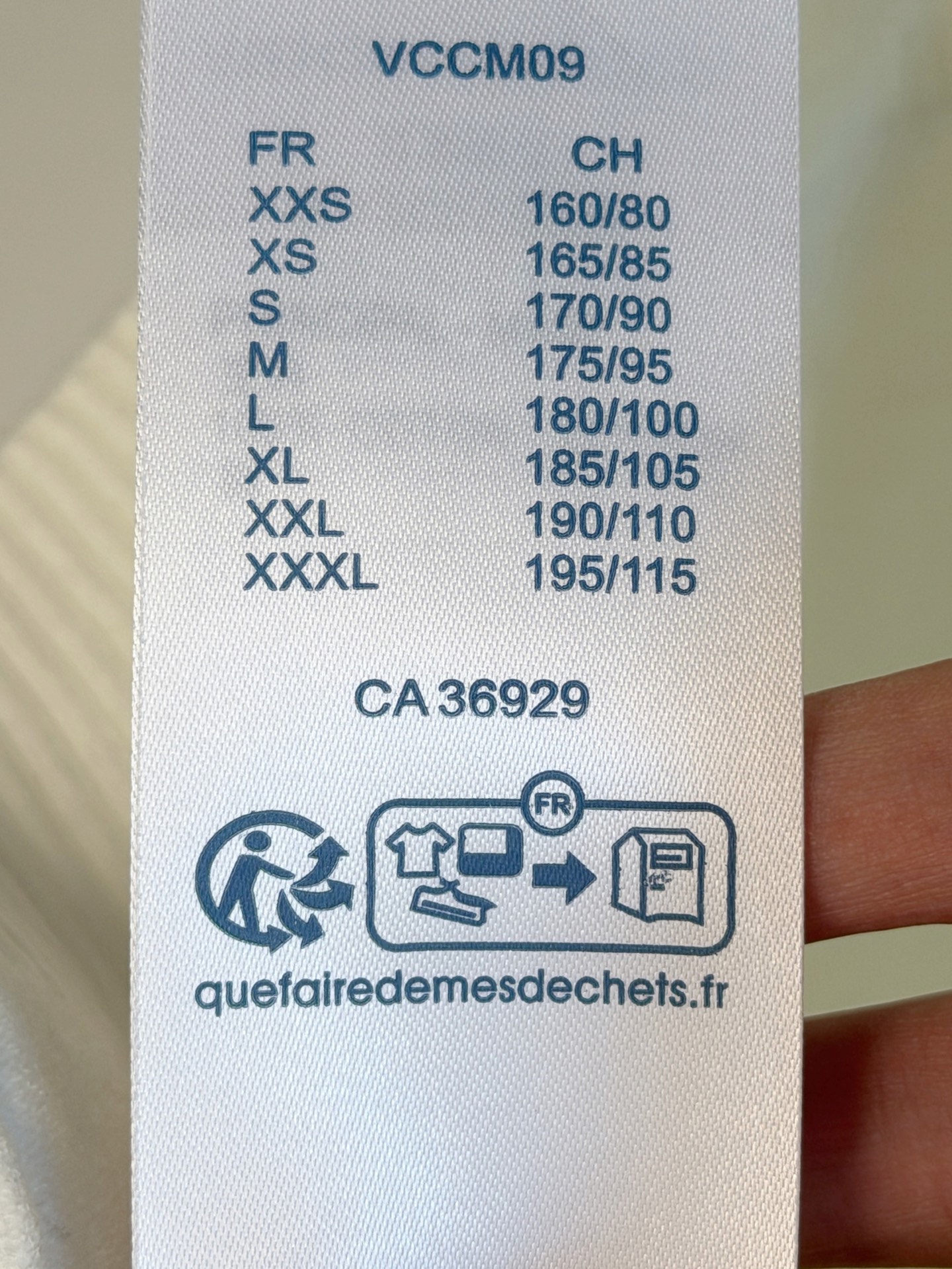 PLV 短袖毛衣 2025秋冬最新系列，专柜1:1顶级复刻，全品相！加厚款，潮人必备单品！懂货的老铁赶紧