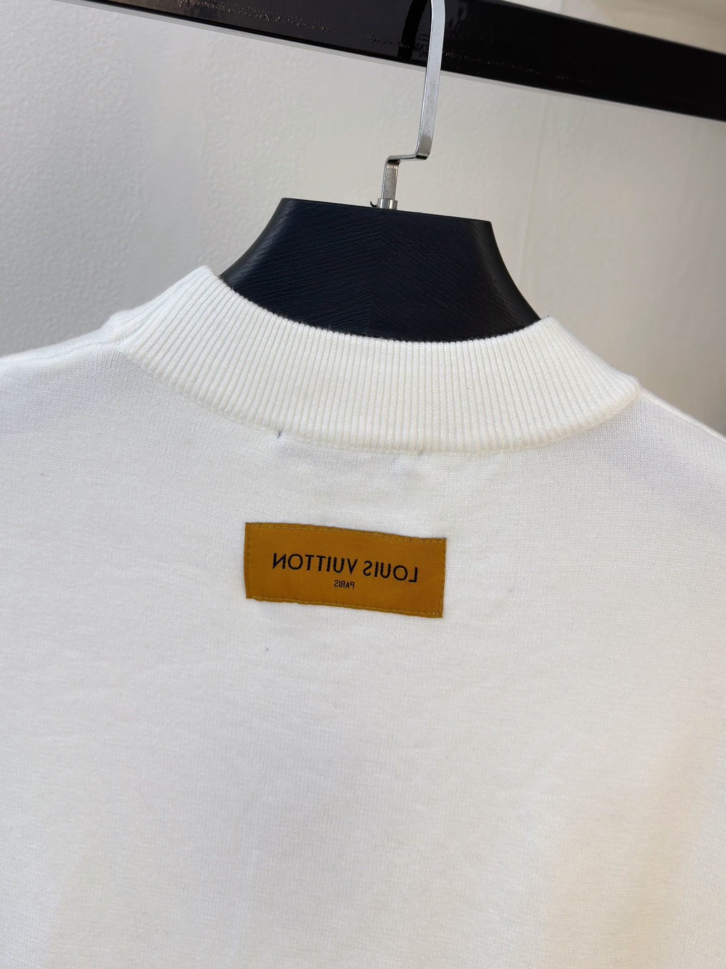 PLV 短袖毛衣 2025秋冬最新系列，专柜1:1顶级复刻，全品相！加厚款，潮人必备单品！懂货的老铁赶紧