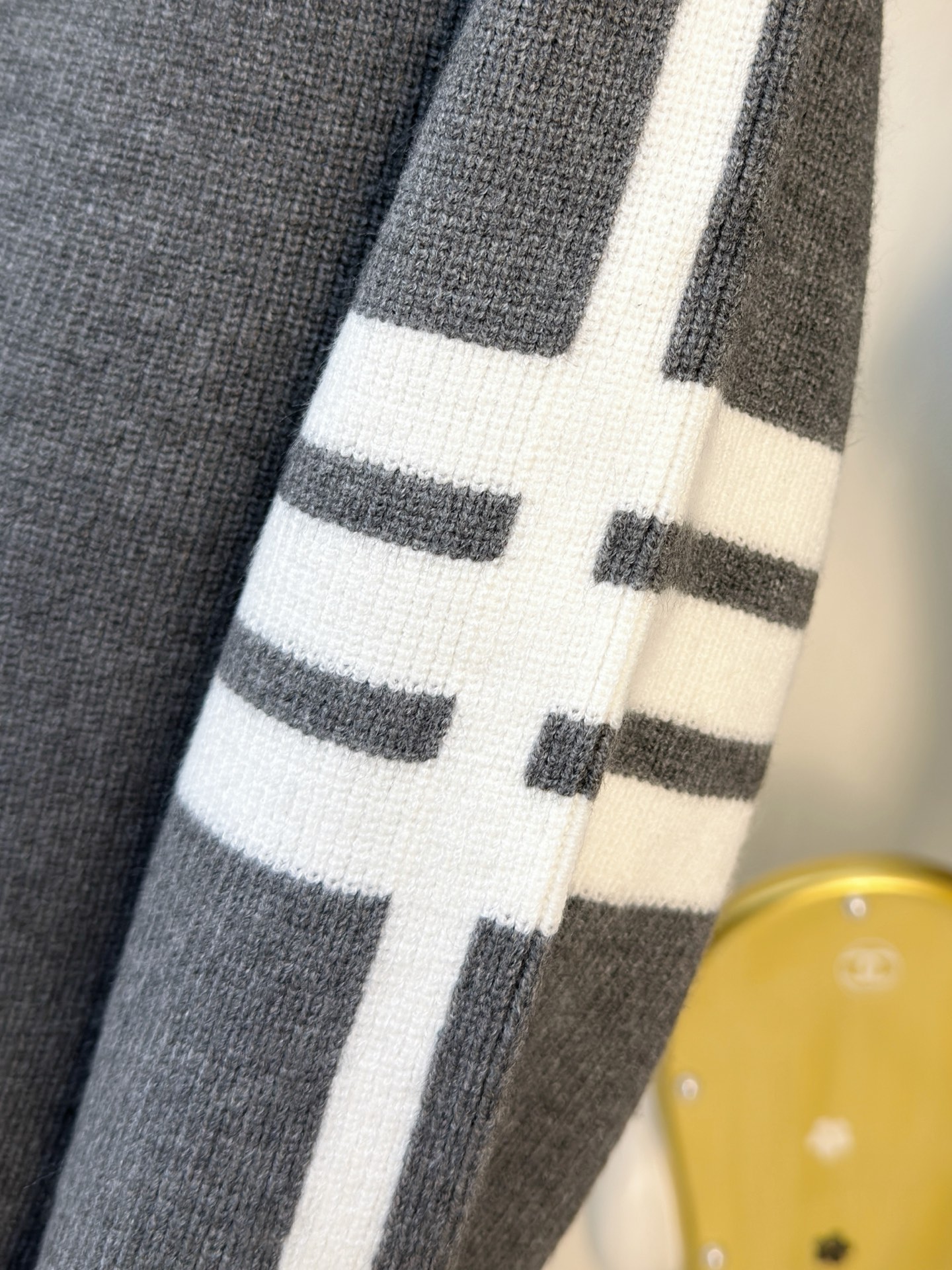 PTB 2025【新品】秋冬新款针织羊毛衫 高品质意大利进口羊毛混纺面料，高密度针织，时尚百搭毛衣，帅气