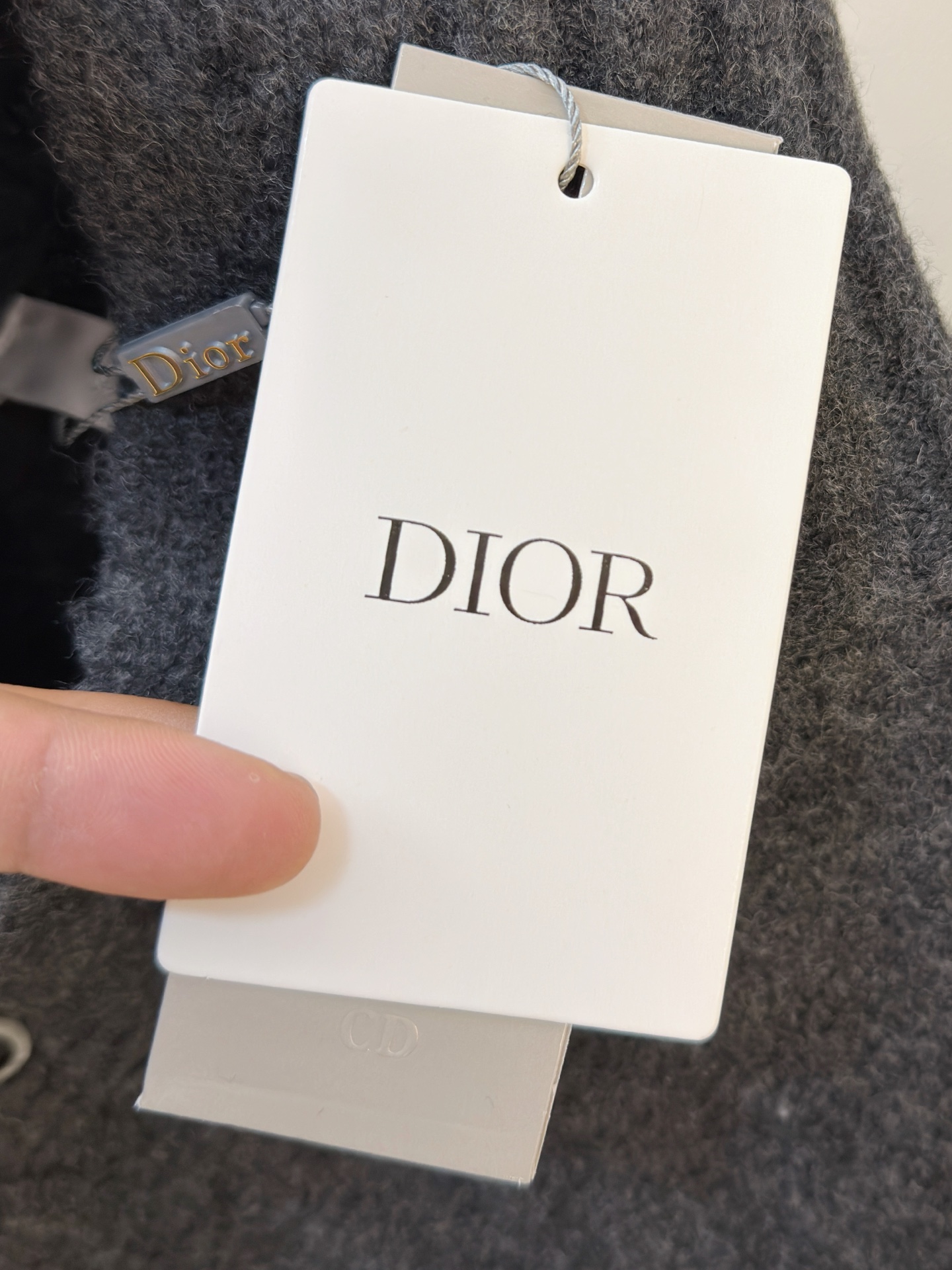 P迪奥2025【新品】秋冬新款针织羊毛衫 高品质意大利进口羊毛混纺面料，高密度针织，时尚百搭毛衣，帅气十