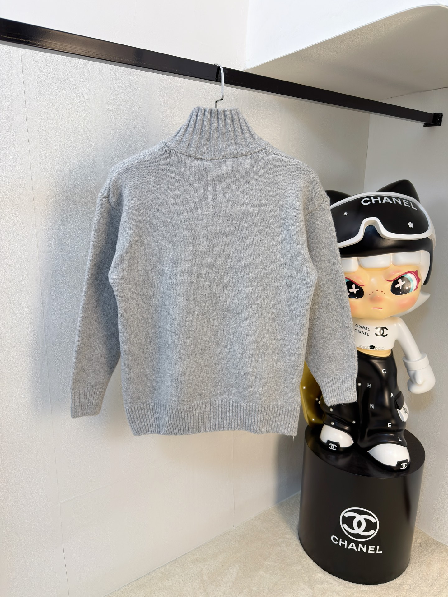 P迪奥2025【新品】秋冬新款针织羊毛衫 高品质意大利进口羊毛混纺面料，高密度针织，时尚百搭毛衣，帅气十