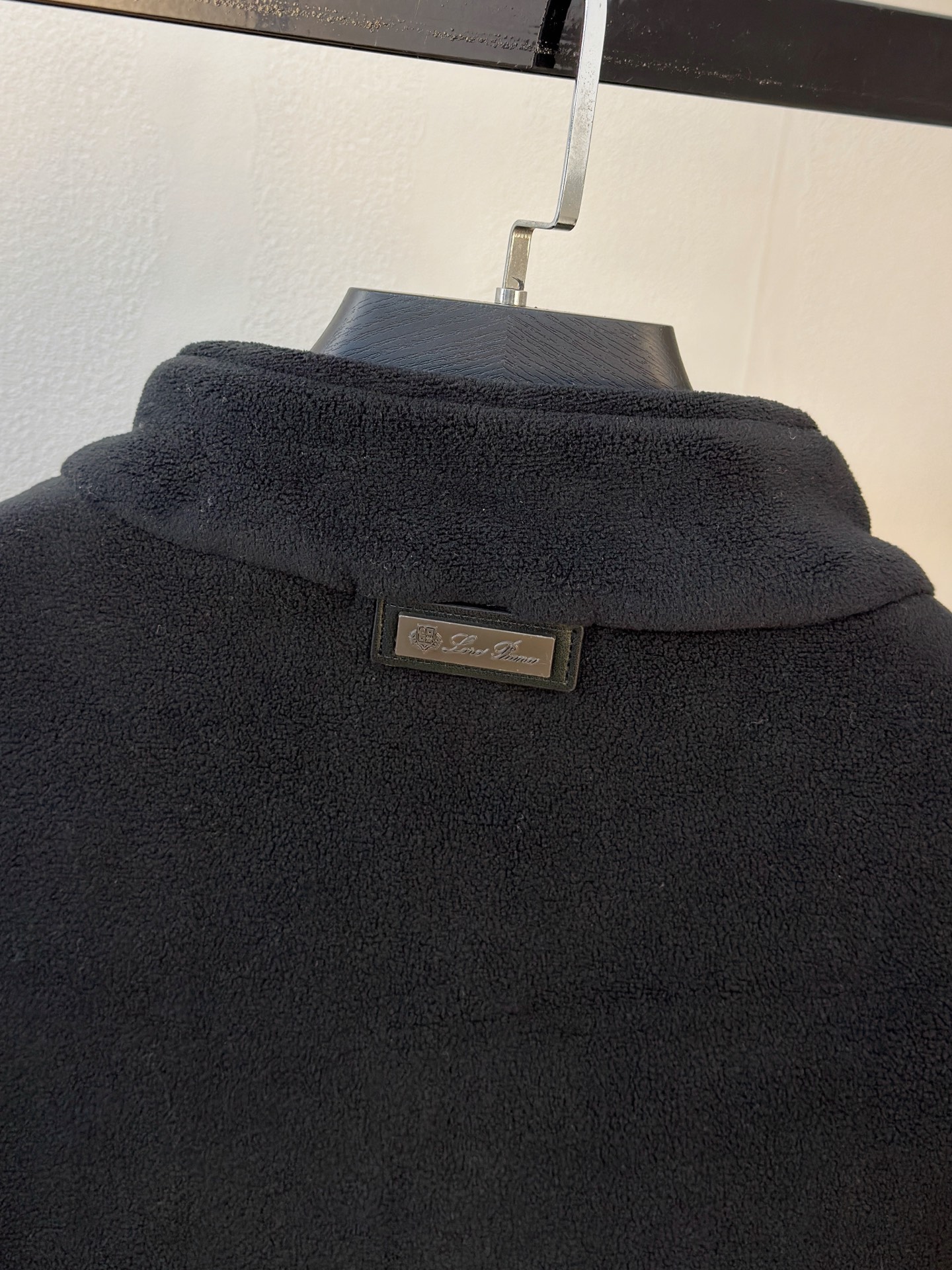 PPL摇粒绒外套25ss早秋【新品】秋冬专柜新款休闲外套！超前卫设计风格 细腻舒适 穿着非常轻便不易起皱