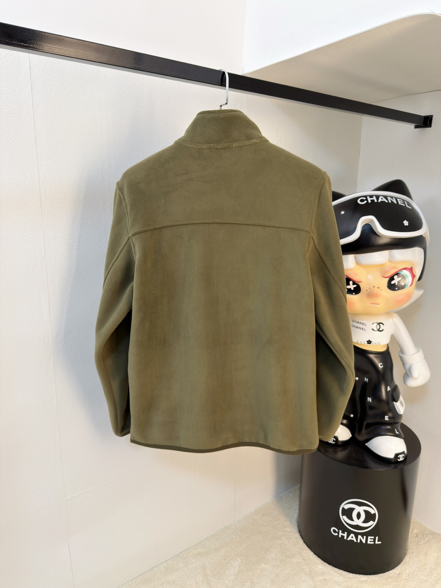 P蒙口摇粒绒外套25ss早秋【新品】秋冬专柜新款休闲外套！超前卫设计风格 细腻舒适 穿着非常轻便不易起皱