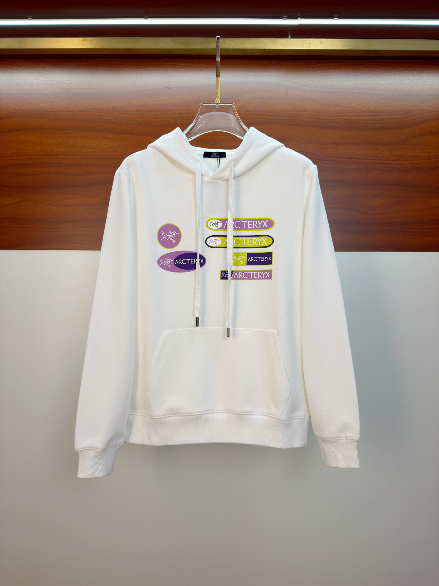 🌾始祖鸟25SS【新品】最新最顶级版本精美工艺连帽卫衣，最顶级的品质专柜原单套头衫，顶级制作工艺进口面料