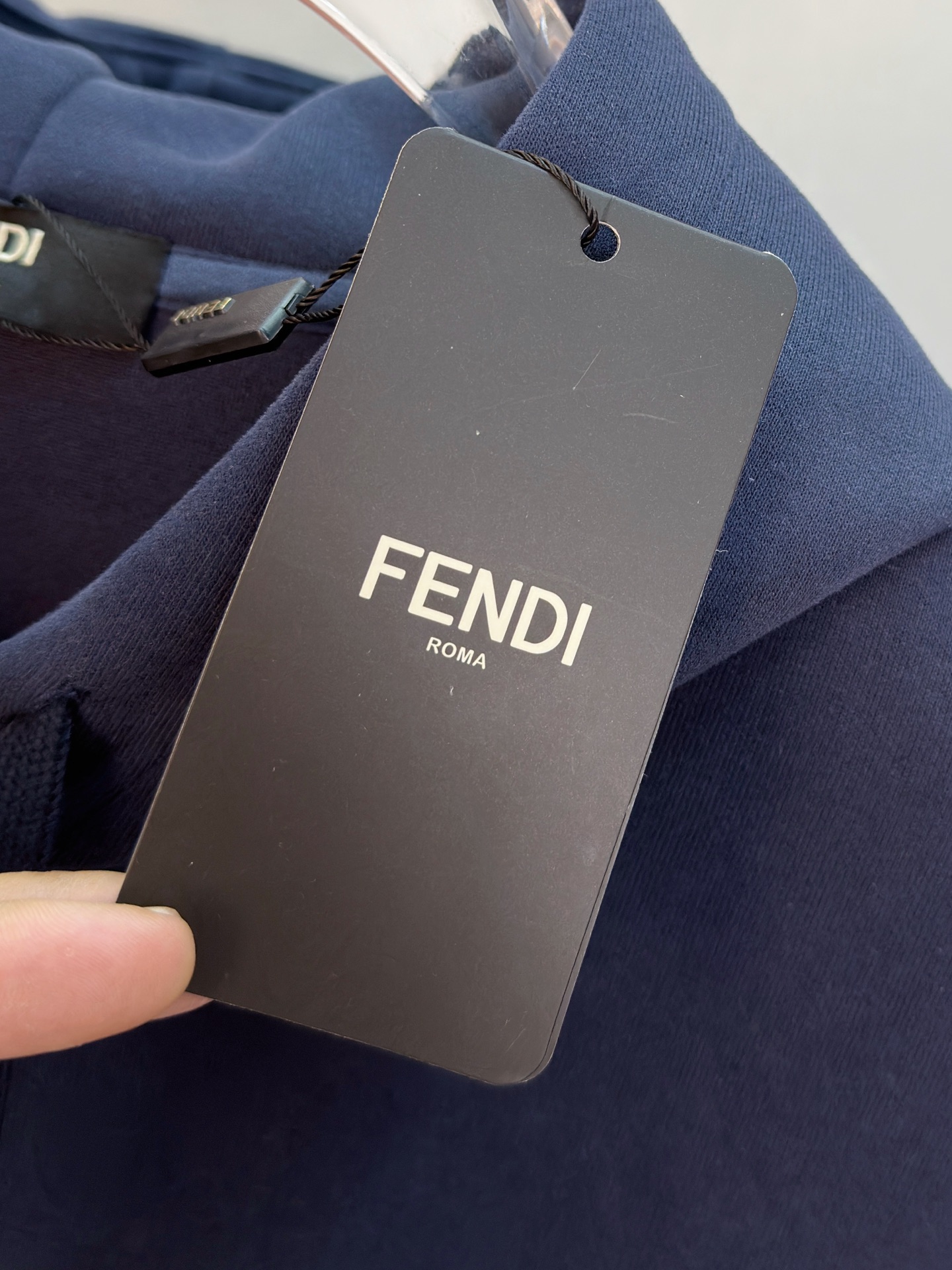 🌾芬迪25SS【新品】最新最顶级版本精美工艺连帽卫衣，最顶级的品质专柜原单套头衫，顶级制作工艺进口面料，