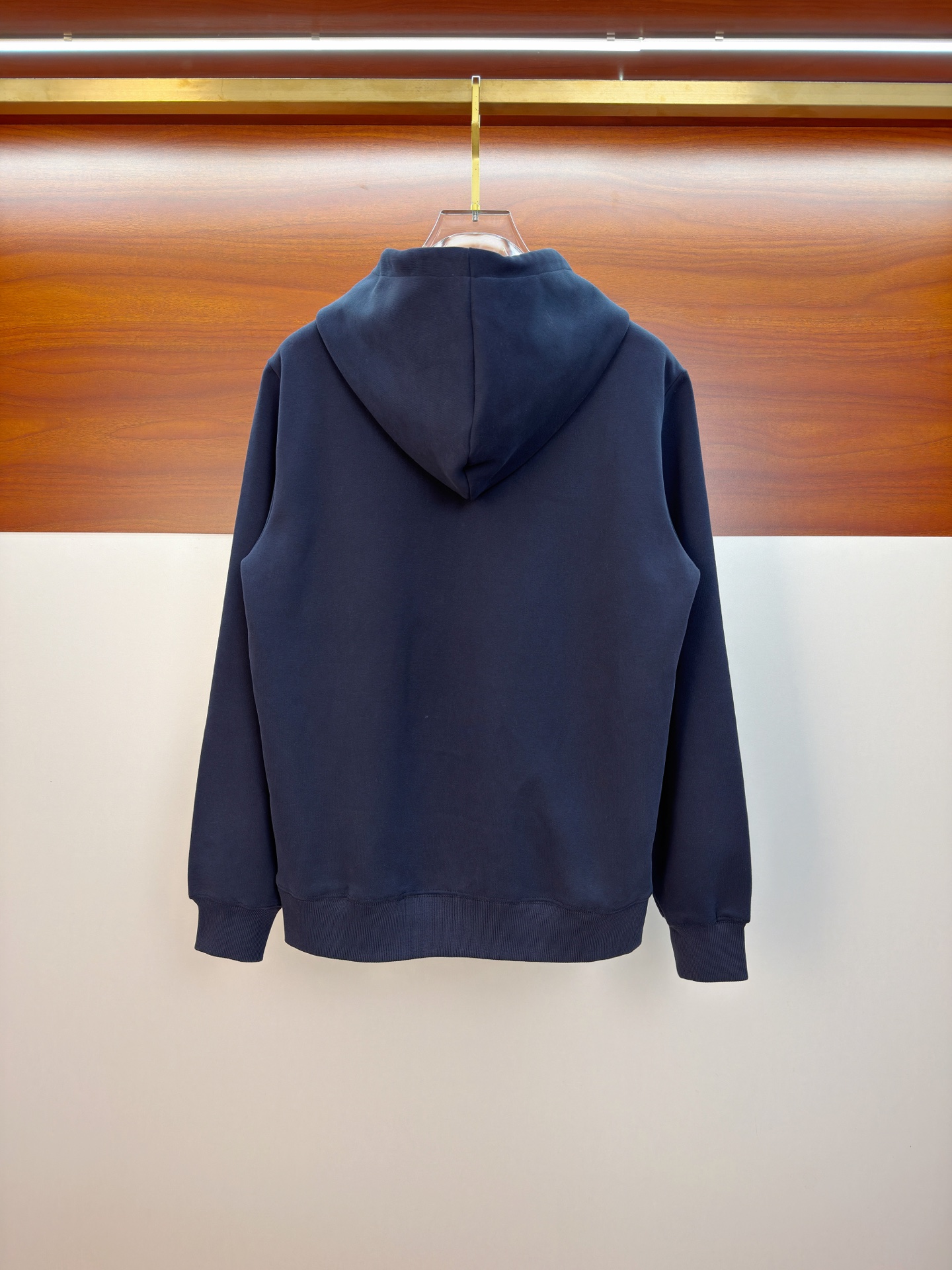 🌾芬迪25SS【新品】最新最顶级版本精美工艺连帽卫衣，最顶级的品质专柜原单套头衫，顶级制作工艺进口面料，